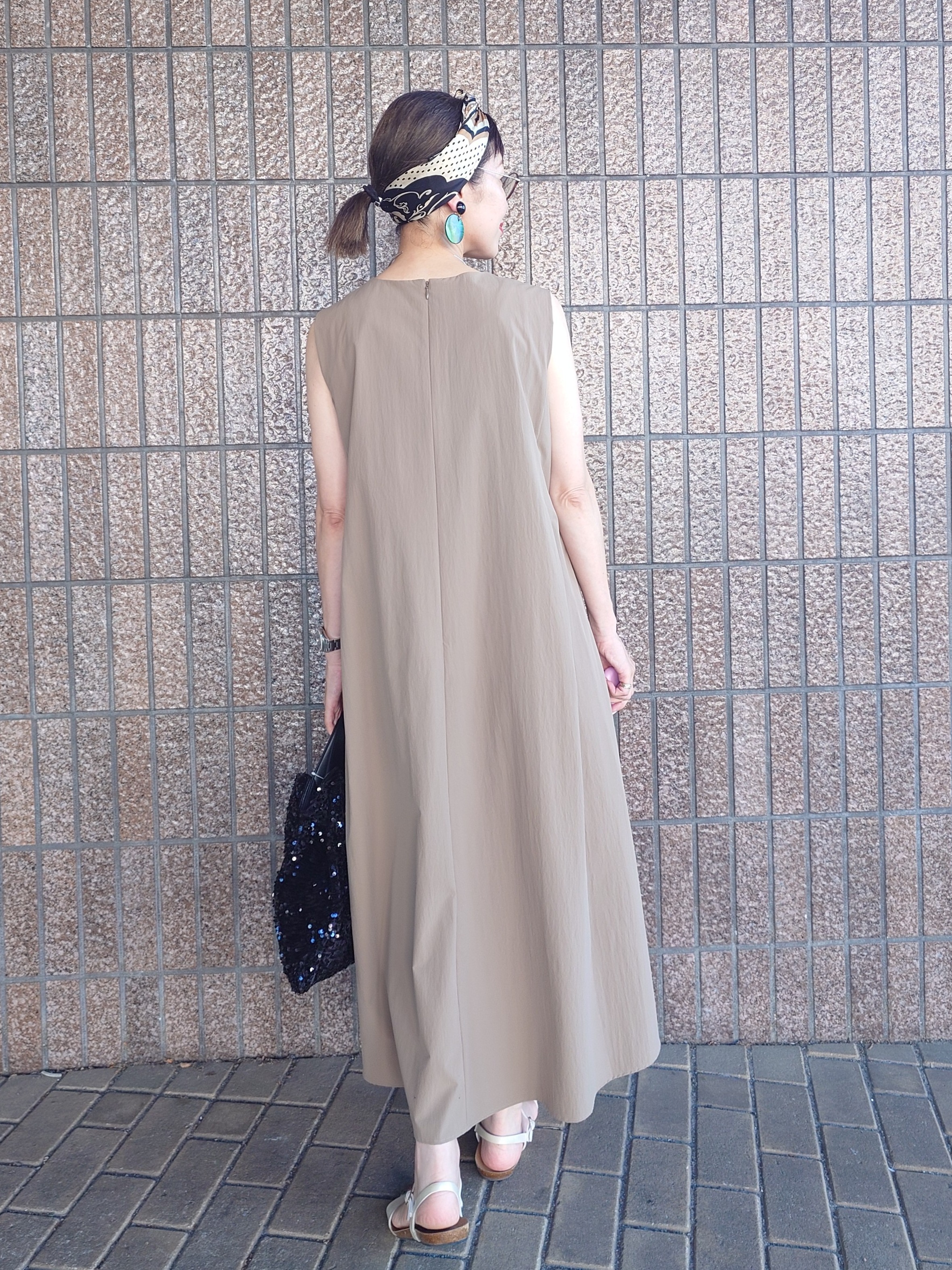 MUTSUKOさんの「UNTITLED｜【残暑も快適/接触冷感/UVカット/吸水速乾】Aラインロングワンピース」を使ったコーディネート