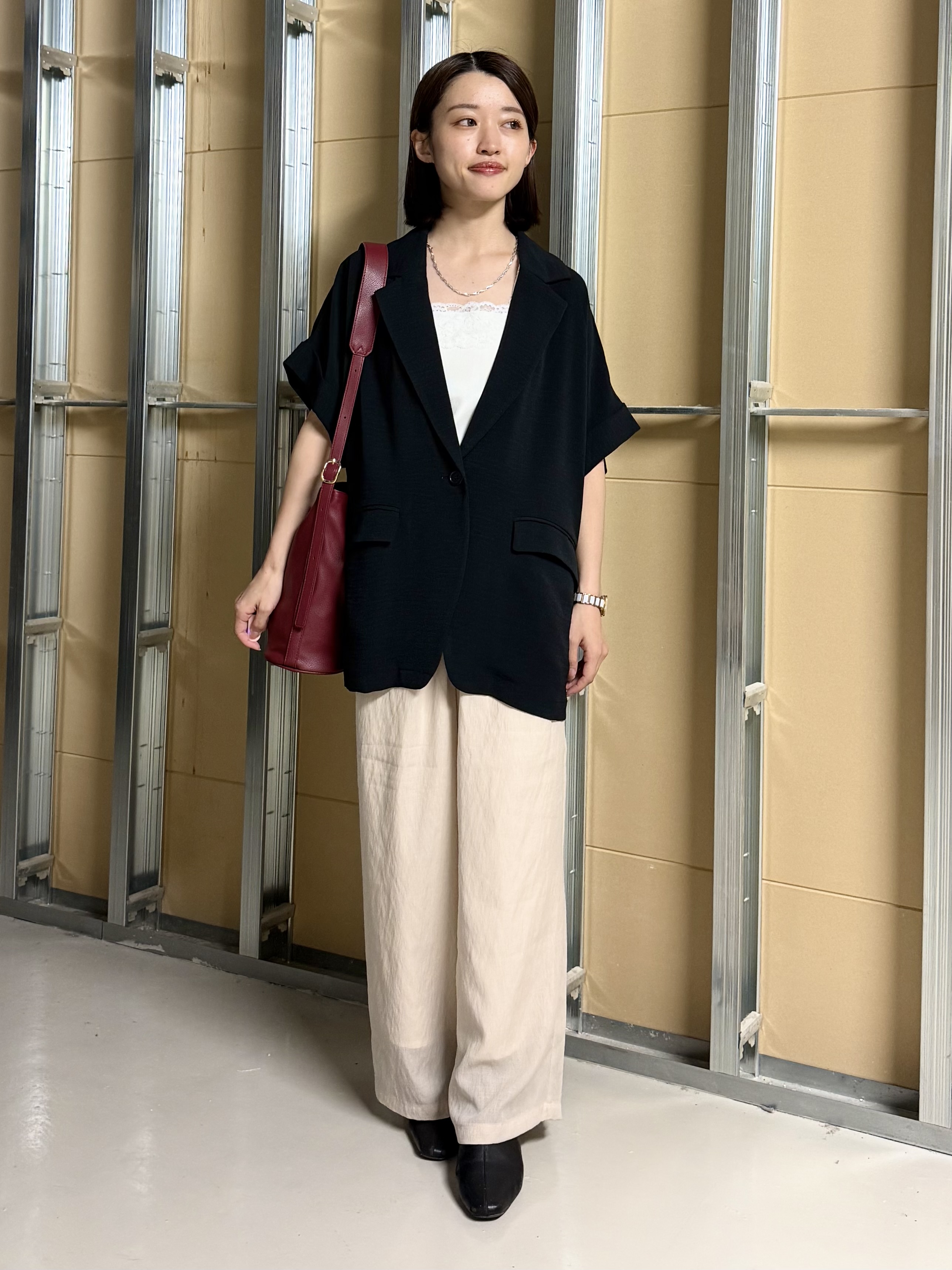 sahoさんの「THE SHOP TK｜【ひんやり/吸水速乾/UV/防しわ】ON/OFFどちらにも 軽やか半袖ジャケット」を使ったコーディネート