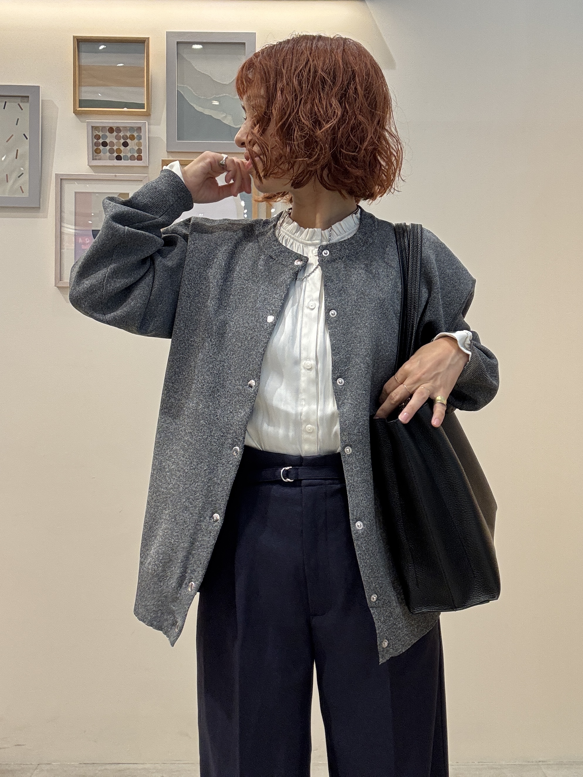 たけぴさんの「SHOO･LA･RUE｜【セットアップ可/洗濯機可】軽やかに羽織れる スポンディッシュ ニットカーディガン」を使ったコーディネート