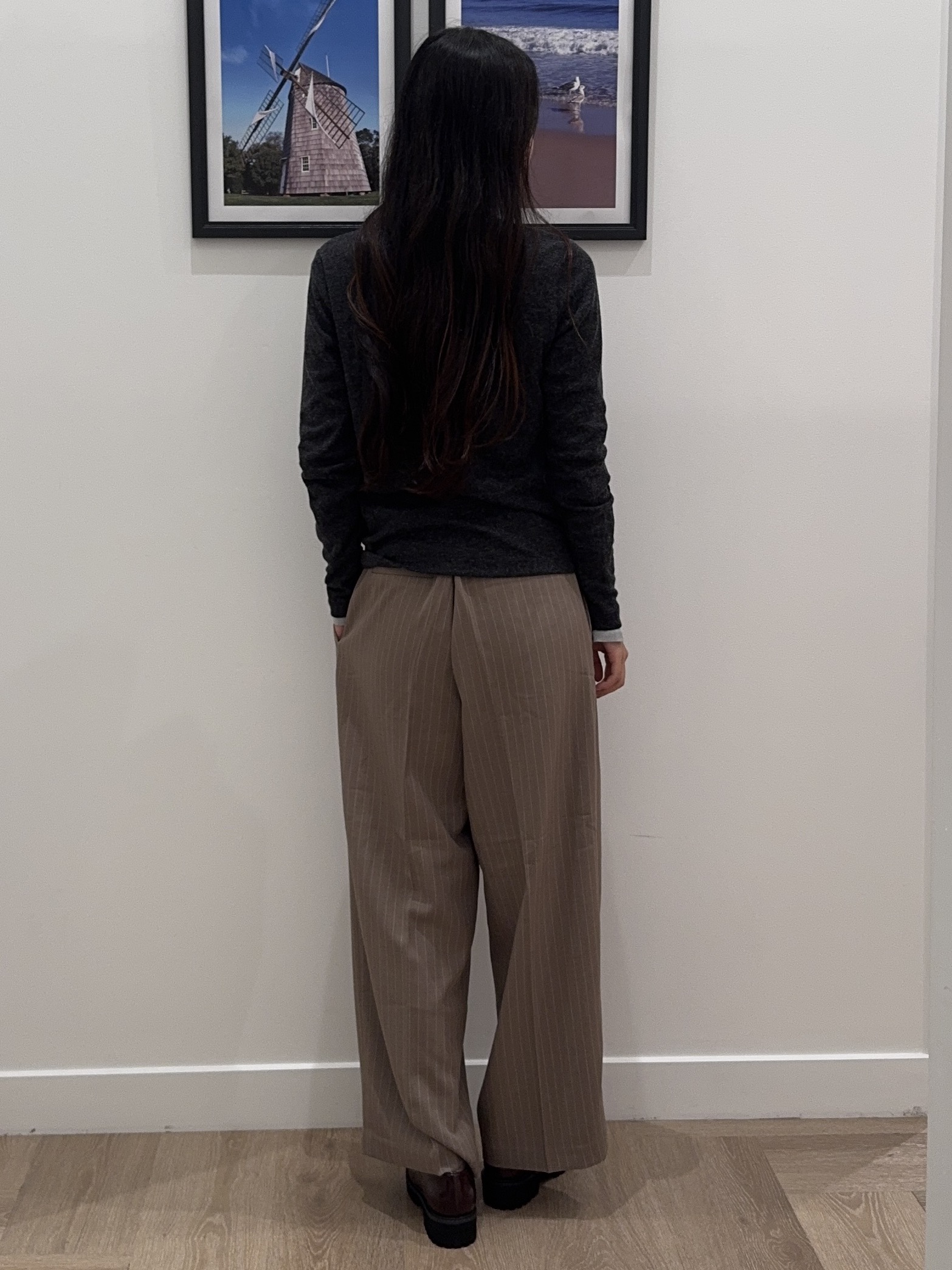 NOZOMIさんの「Dessin｜ピンストライプストレートパンツ」を使ったコーディネート