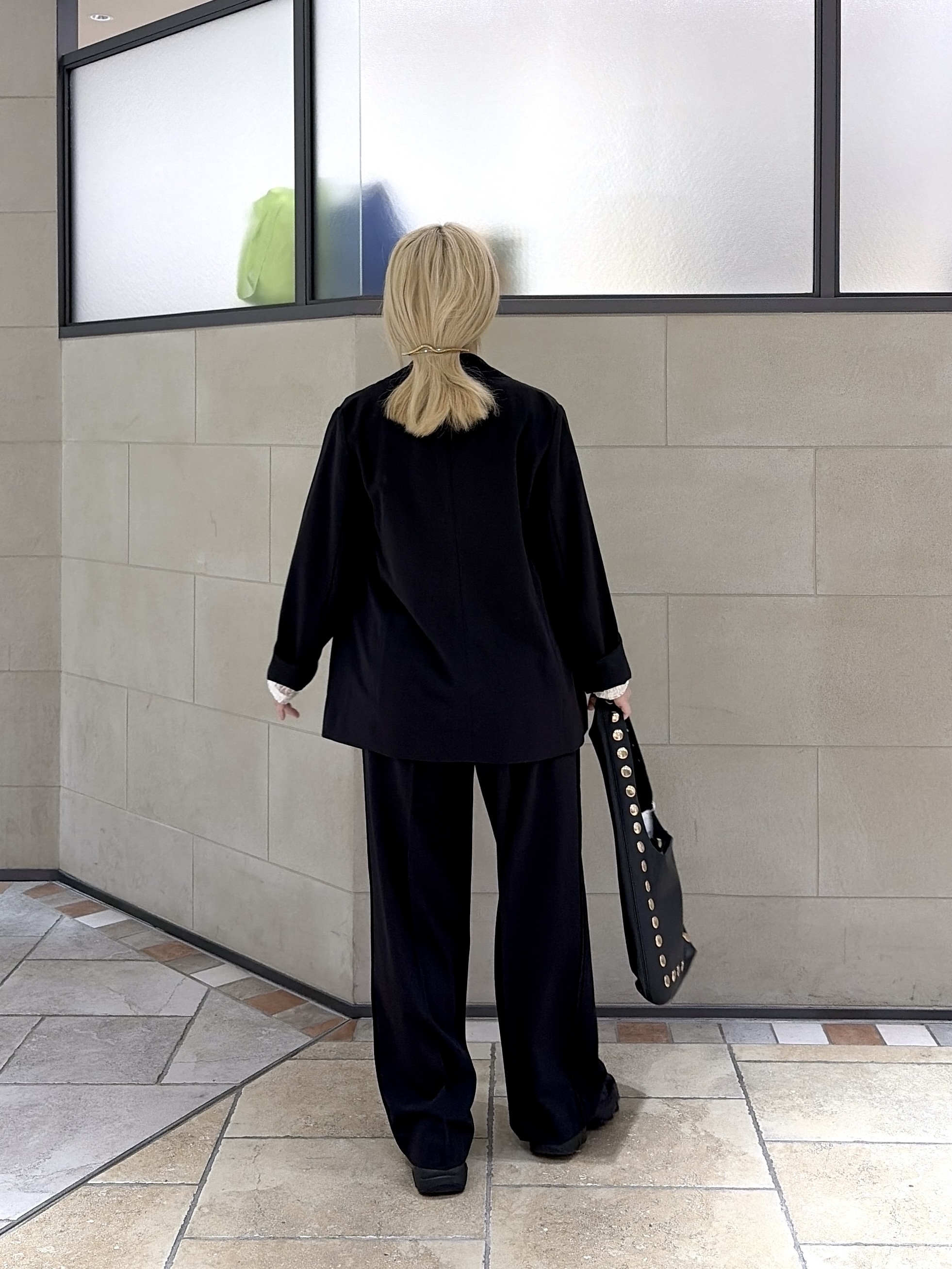 よねさんの「INDIVI｜Comfy Set Up｜ダブルブレストイージージャケット【セットアップ対応／通勤／カセット服】」を使ったコーディネート