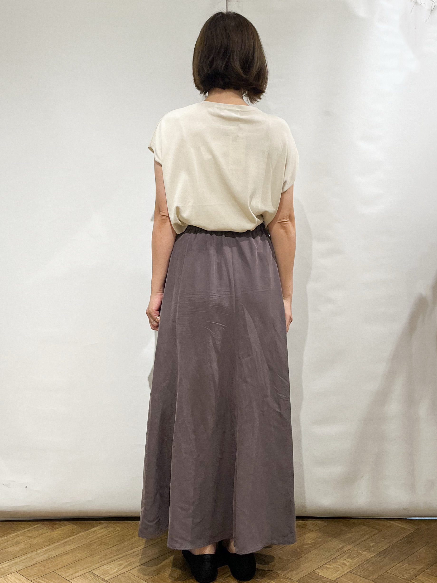fumiさんの「index｜【接触冷感／UV】フリルフレンチスリーブニット《洗濯機OK》」を使ったコーディネート