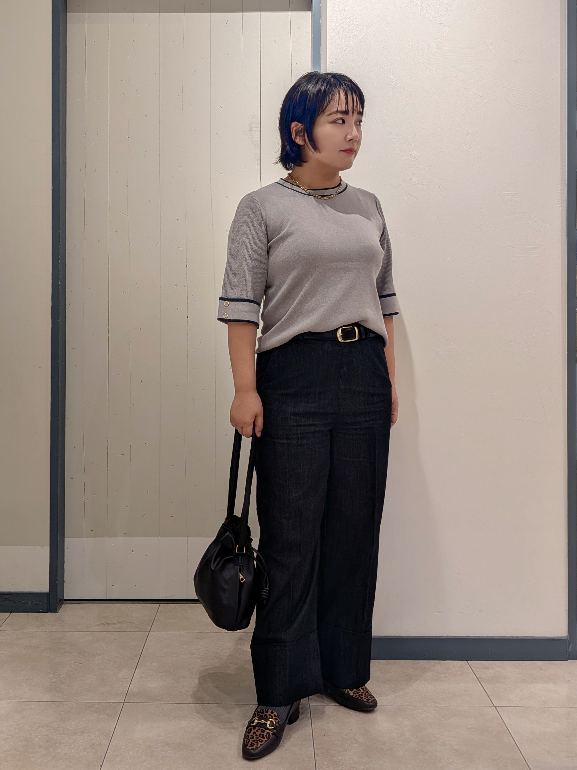 yukikaさんの「grove｜新色追加！【シリーズ累計36万枚/名品ニット】やわらかドライタッチ 袖メッシュ編みニット」を使ったコーディネート