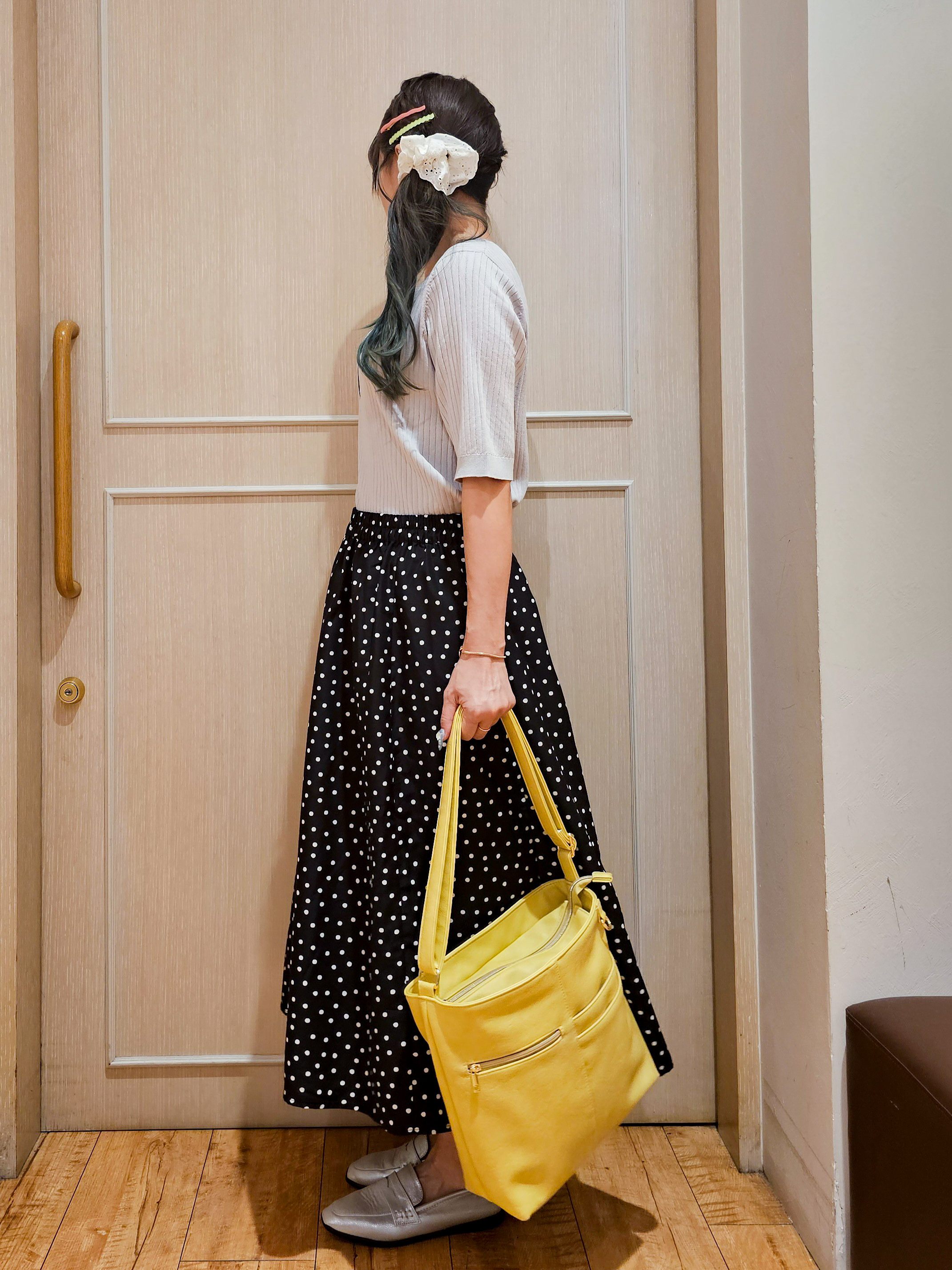 ゆゆさんの「SHOO･LA･RUE｜【S-LL】抜け感ある着こなしに ヘンリーネック リブニット」を使ったコーディネート