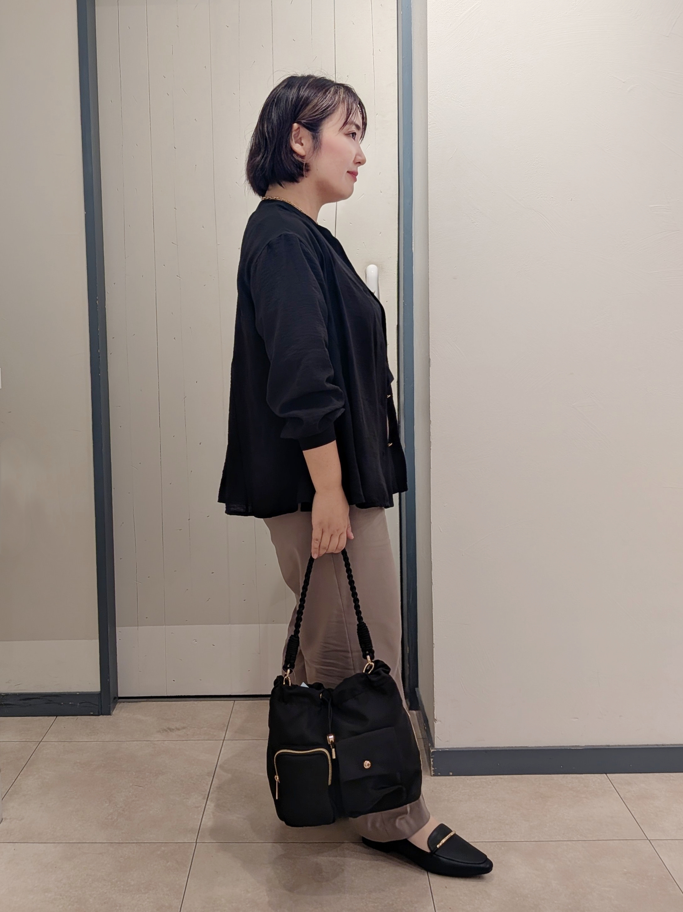 yukikaさんの「grove｜【吸水速乾・UVカット・接触冷感】シアードッキングランタンスリーブTシャツ」を使ったコーディネート