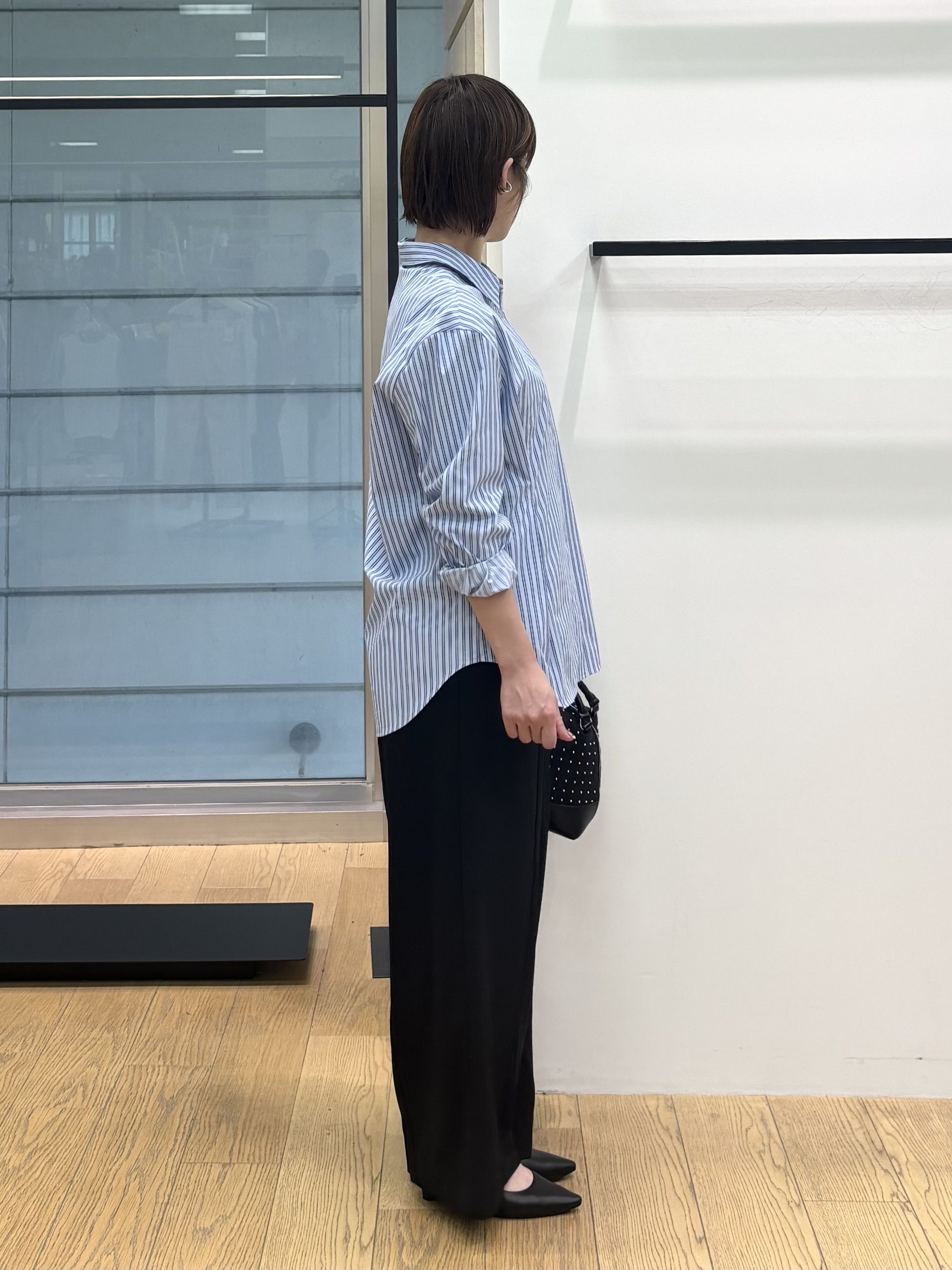 asamiさんの「INDIVI｜【UV／接触冷感／高ストレッチ】フロントタックシャツ」を使ったコーディネート