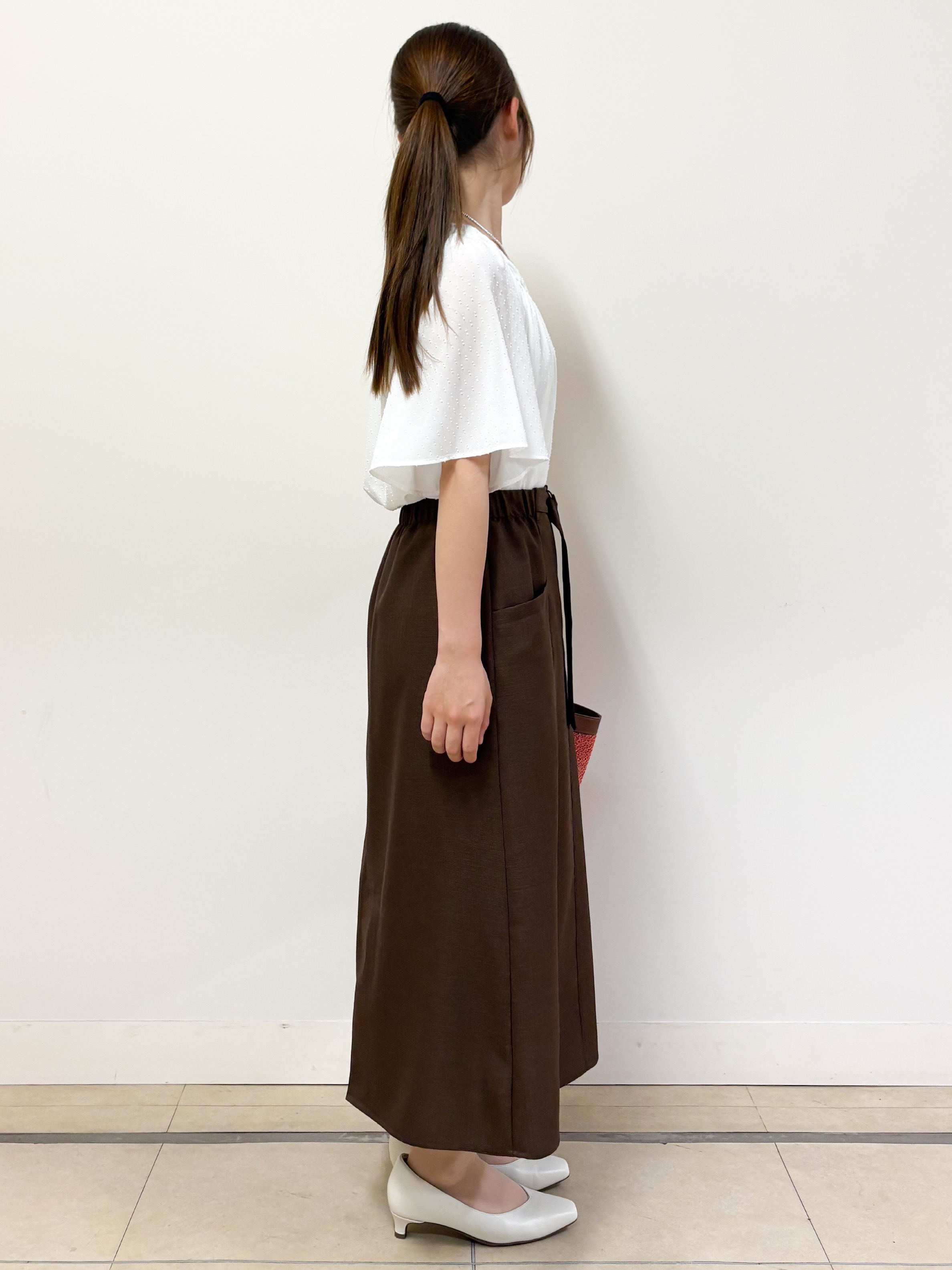 ハルさんの「Reflect｜ネックギャザーデザインブラウス」を使ったコーディネート