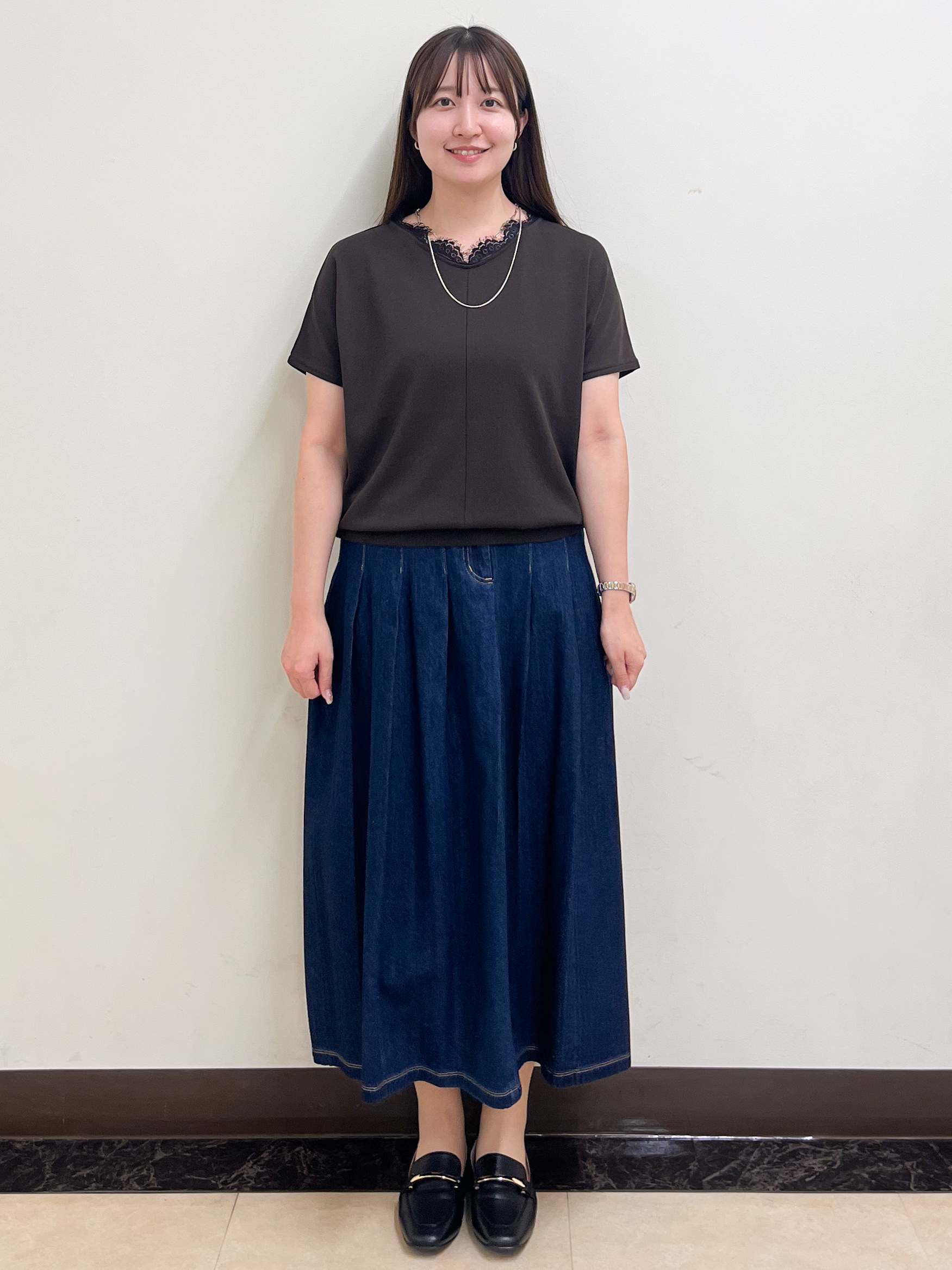 mikikoさんの「Reflect｜【二の腕カバー／手洗い可】ネックレース フレンチスリーブニット」を使ったコーディネート