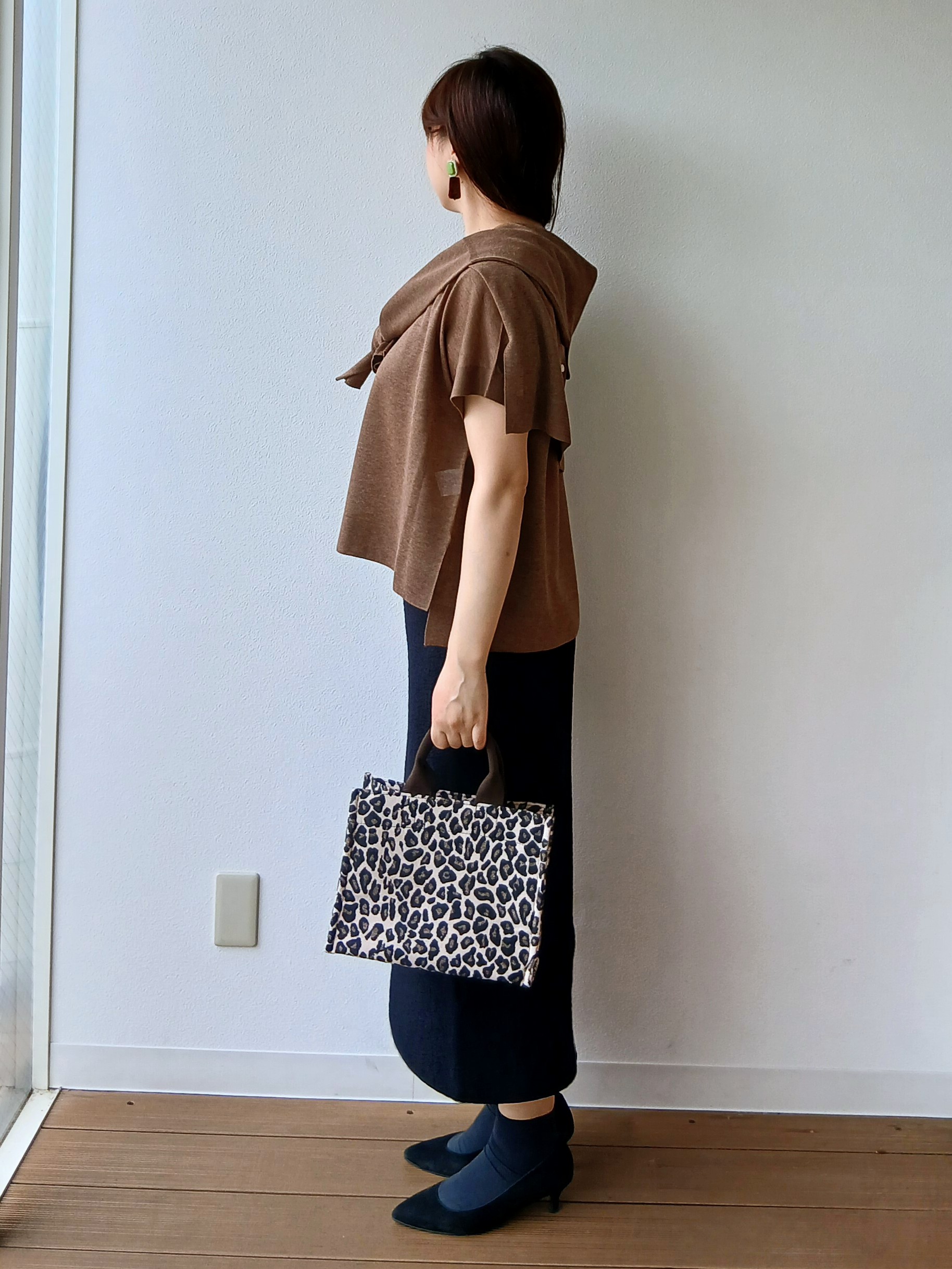 なみきさんの「UNTITLED｜【アンサンブル可/品のある透け感】Tシャツ風ニットトップス」を使ったコーディネート