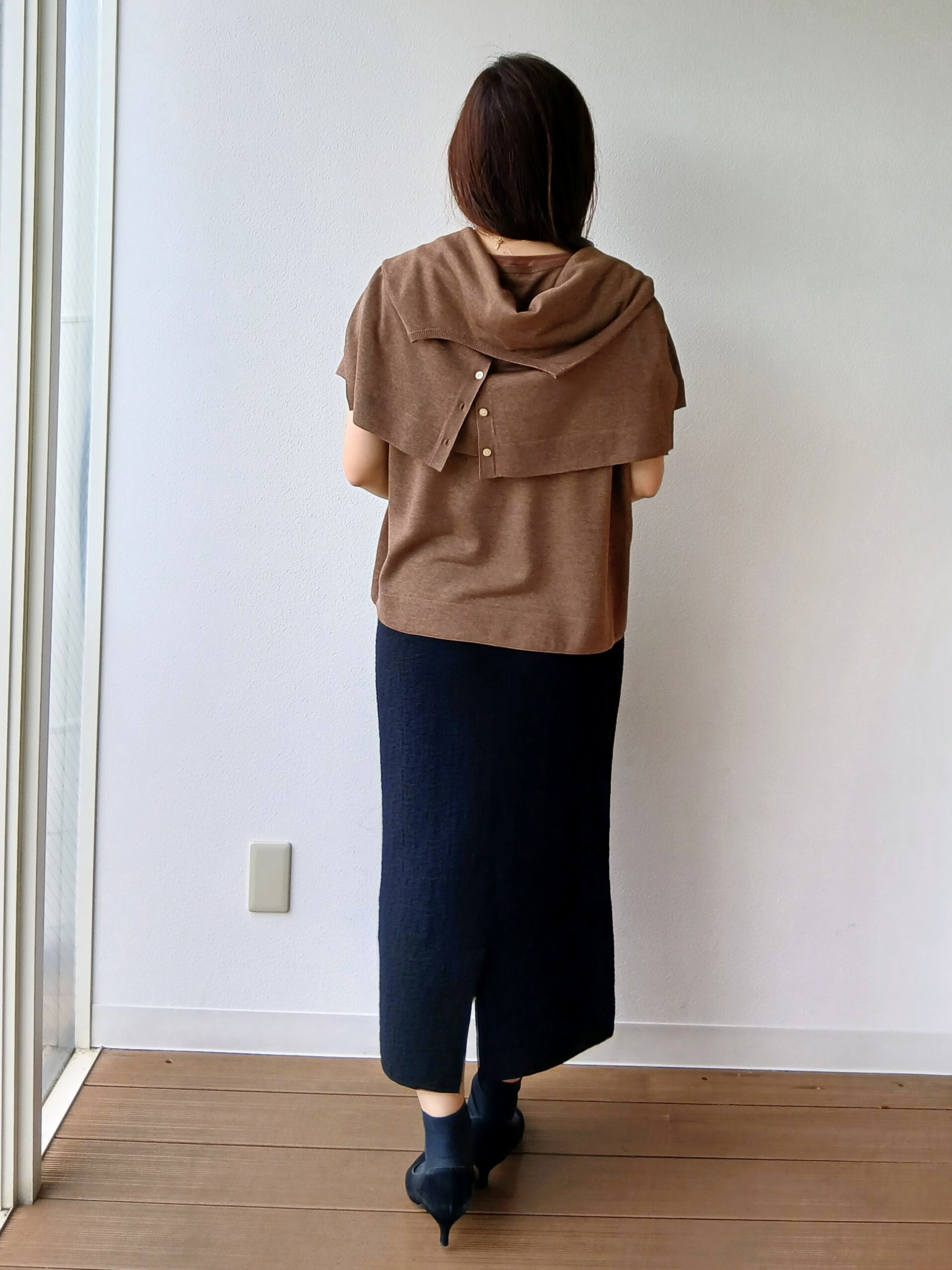 なみきさんの「UNTITLED｜【アンサンブル可/品のある透け感】Tシャツ風ニットトップス」を使ったコーディネート