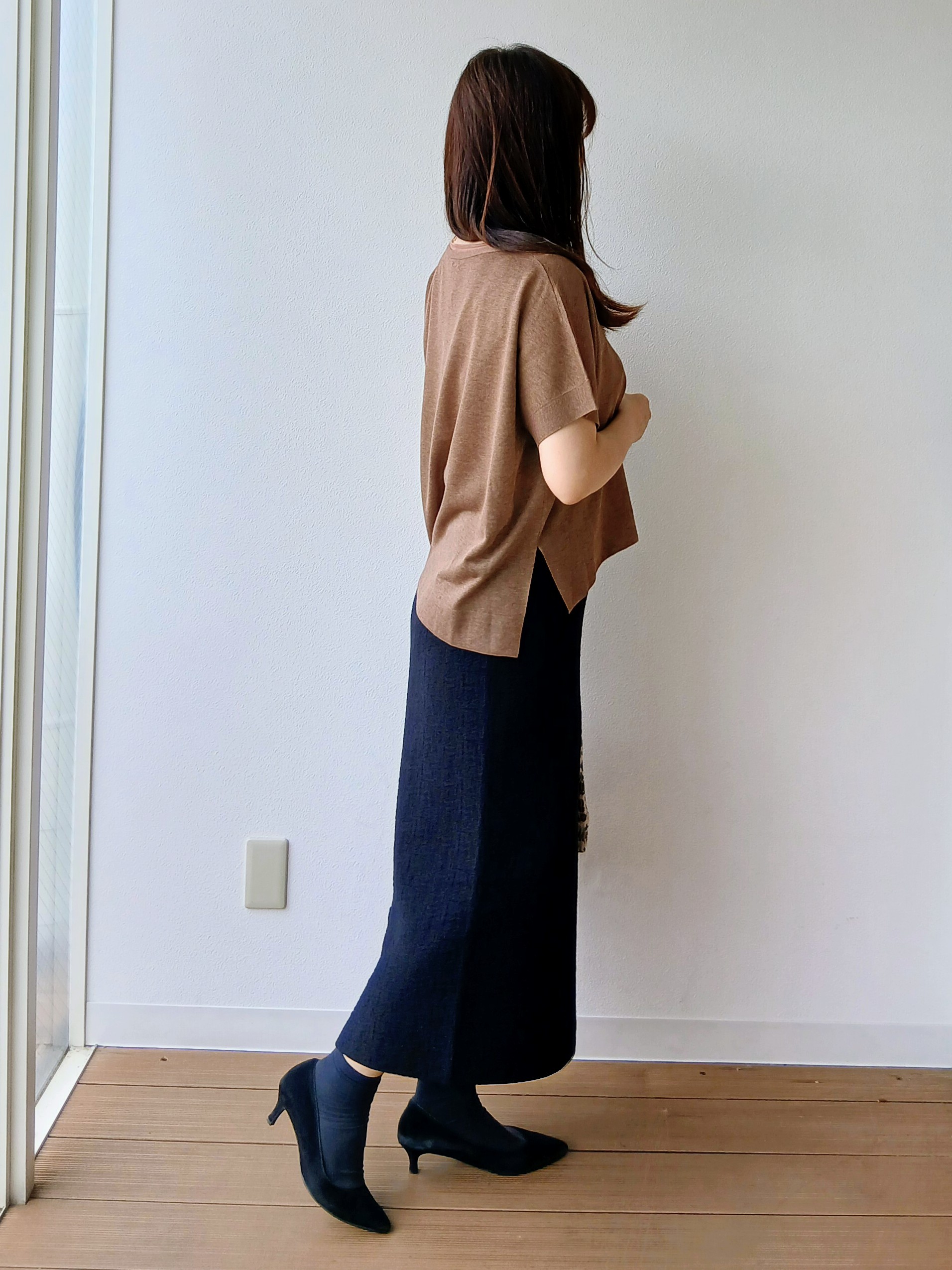 なみきさんの「UNTITLED｜【アンサンブル可/品のある透け感】Tシャツ風ニットトップス」を使ったコーディネート