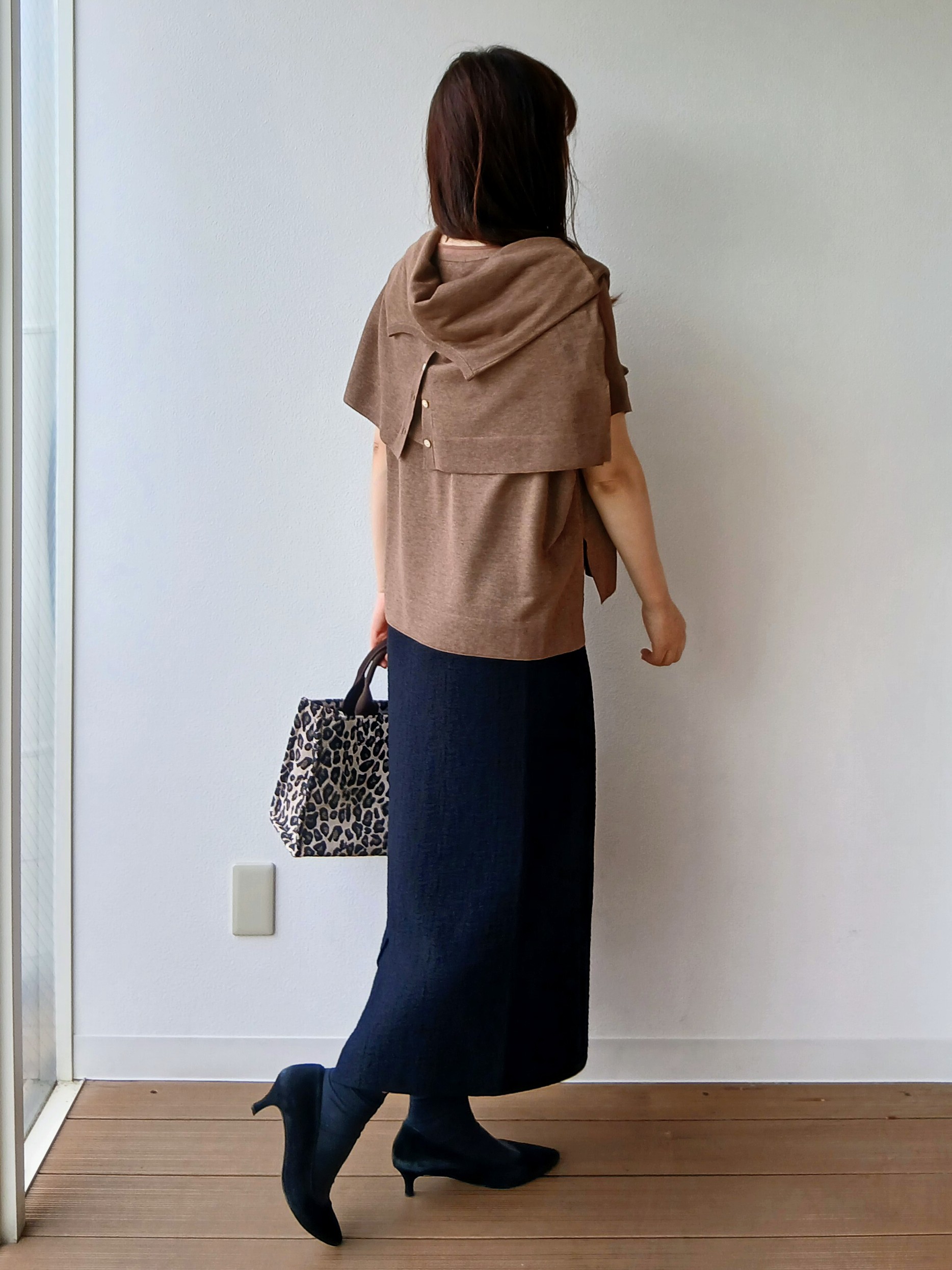 なみきさんの「UNTITLED｜【アンサンブル可/品のある透け感】Tシャツ風ニットトップス」を使ったコーディネート