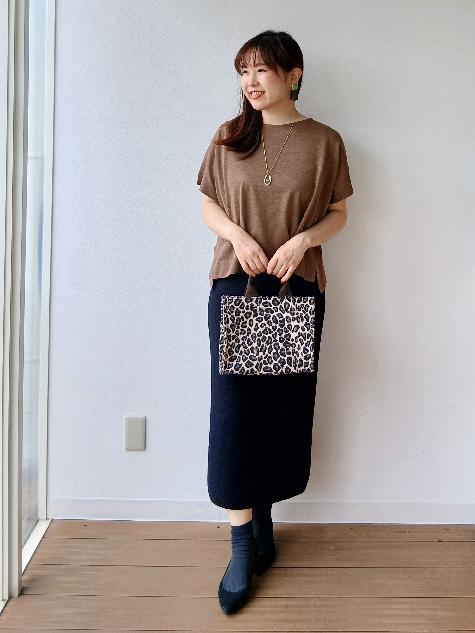 なみきさんの「UNTITLED｜【アンサンブル可/品のある透け感】Tシャツ風ニットトップス」を使ったコーディネート