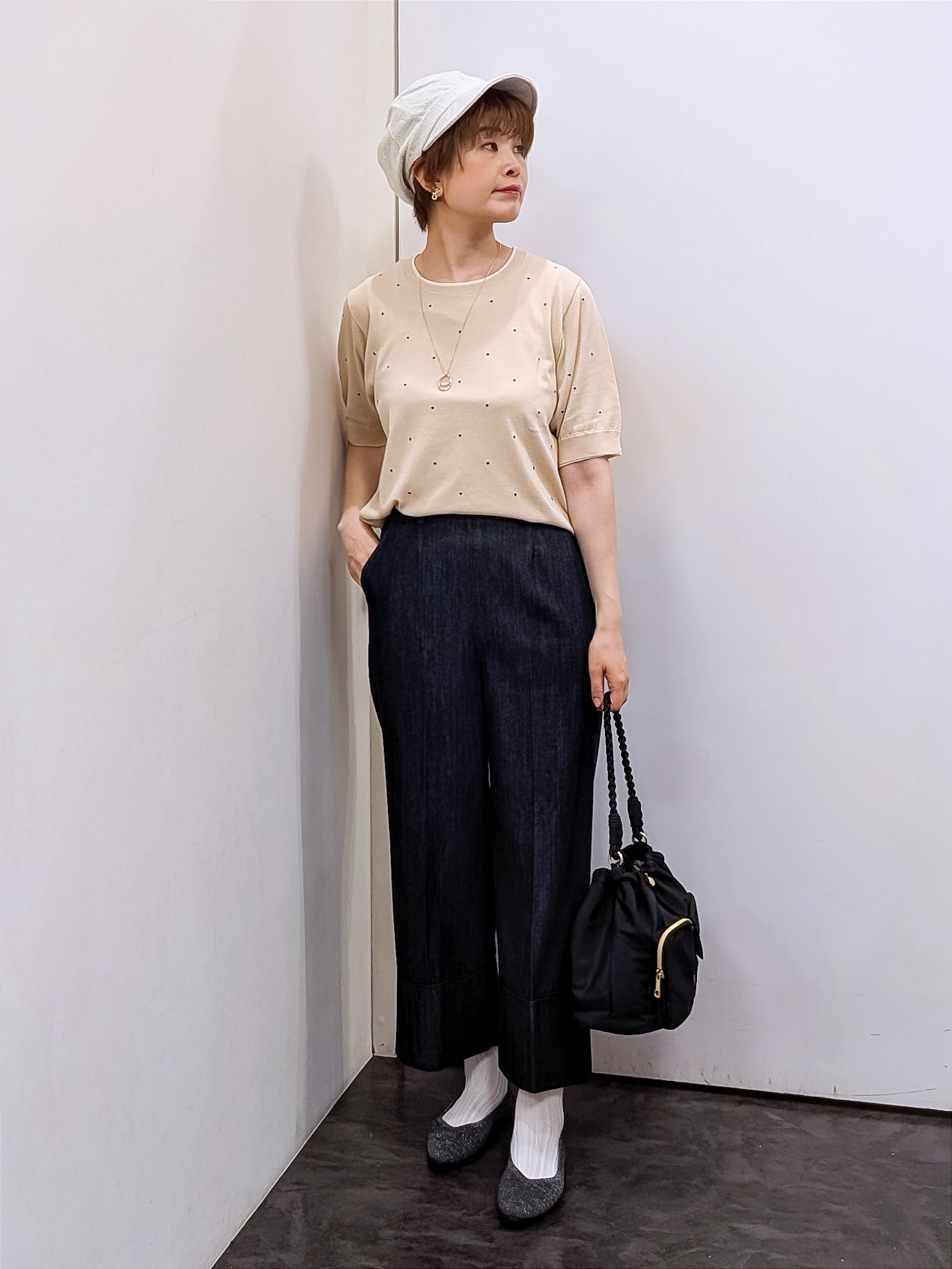 やまちゃんさんの「grove｜1枚でも羽織でも◎ ウエストドロストシャツワンピース」を使ったコーディネート