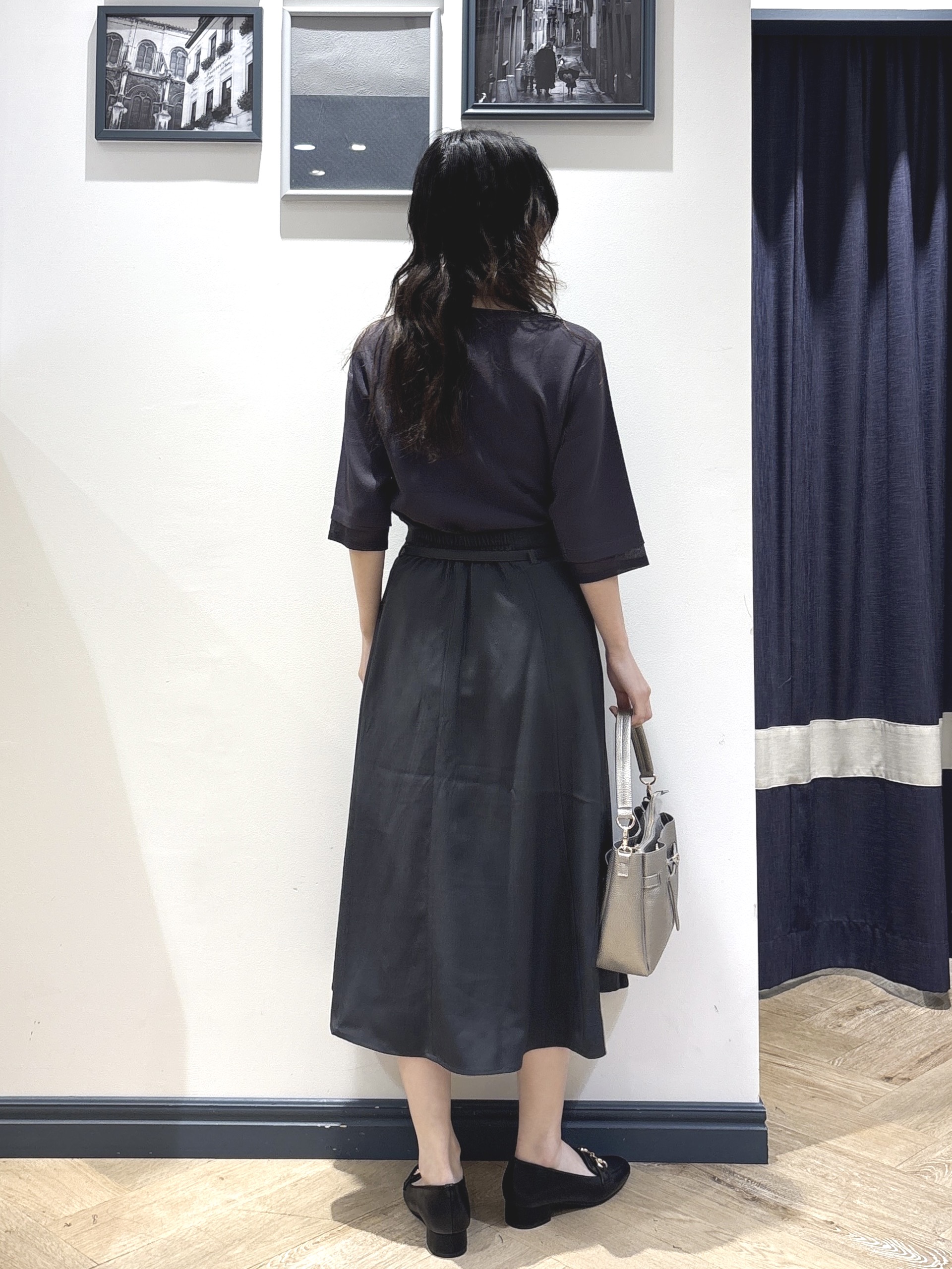 ayakaさんの「grove｜【人気シリーズに新型登場】袖口シアーやわらかドライタッチニット」を使ったコーディネート