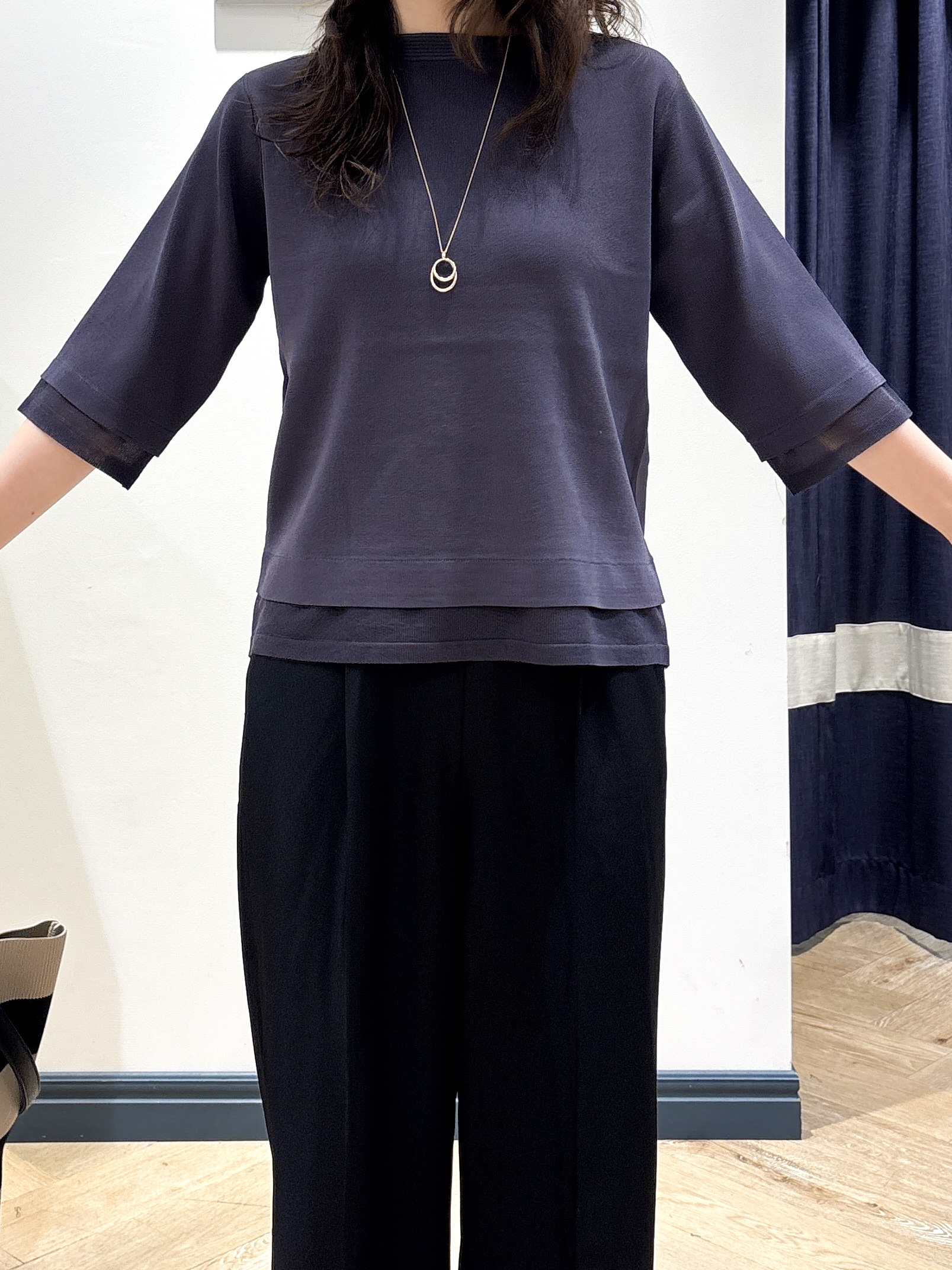 ayakaさんの「grove｜【人気シリーズに新型登場】袖口シアーやわらかドライタッチニット」を使ったコーディネート