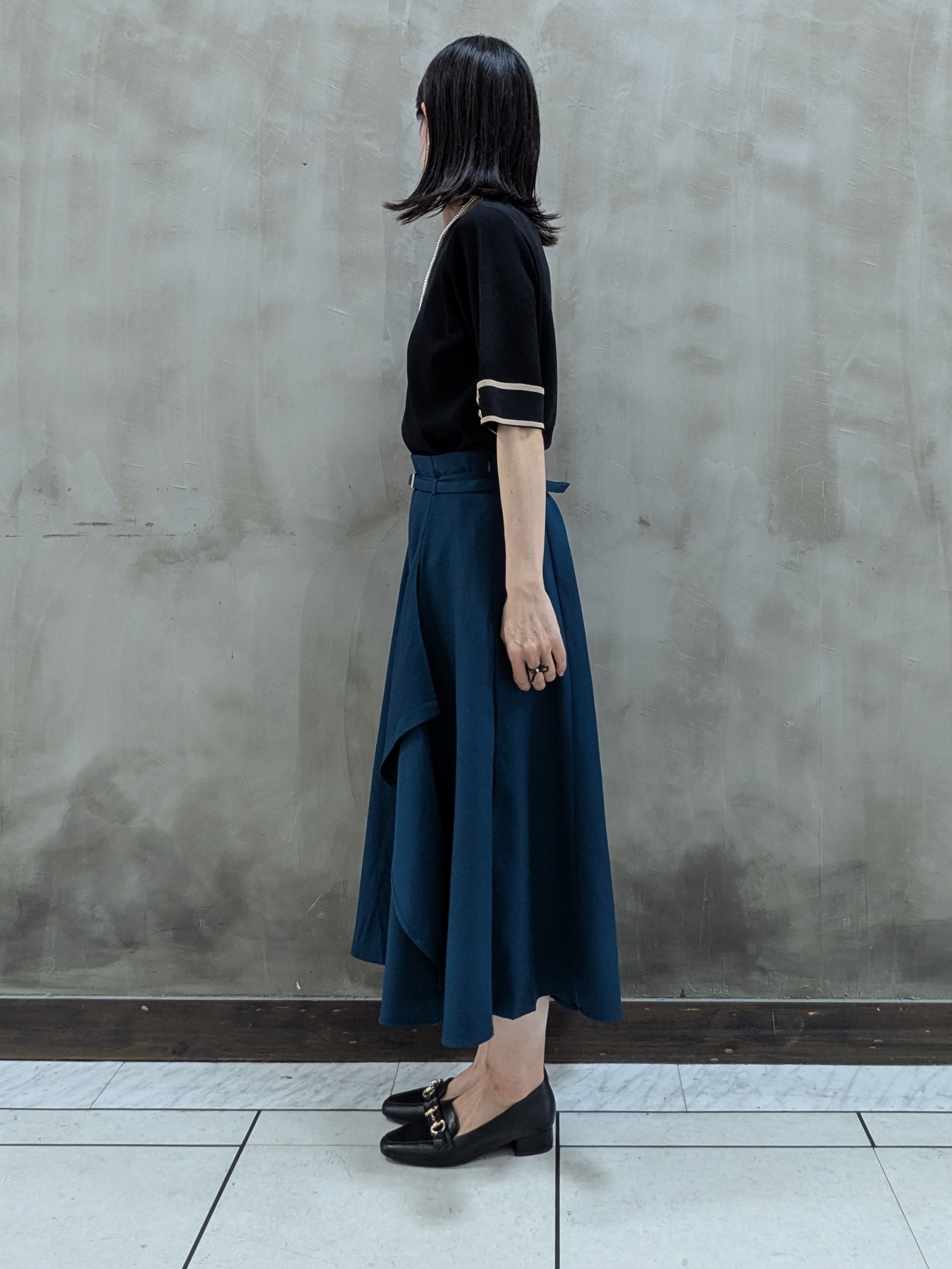 shioさんの「grove｜新色追加！【シリーズ累計36万枚/名品ニット】やわらかドライタッチ 袖メッシュ編みニット」を使ったコーディネート
