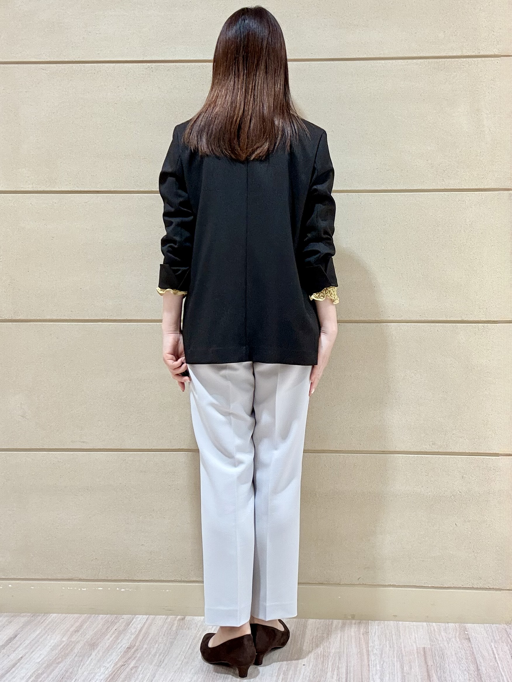 Marさんの「Reflect｜タックデザイン ラグランスリーブブラウス」を使ったコーディネート