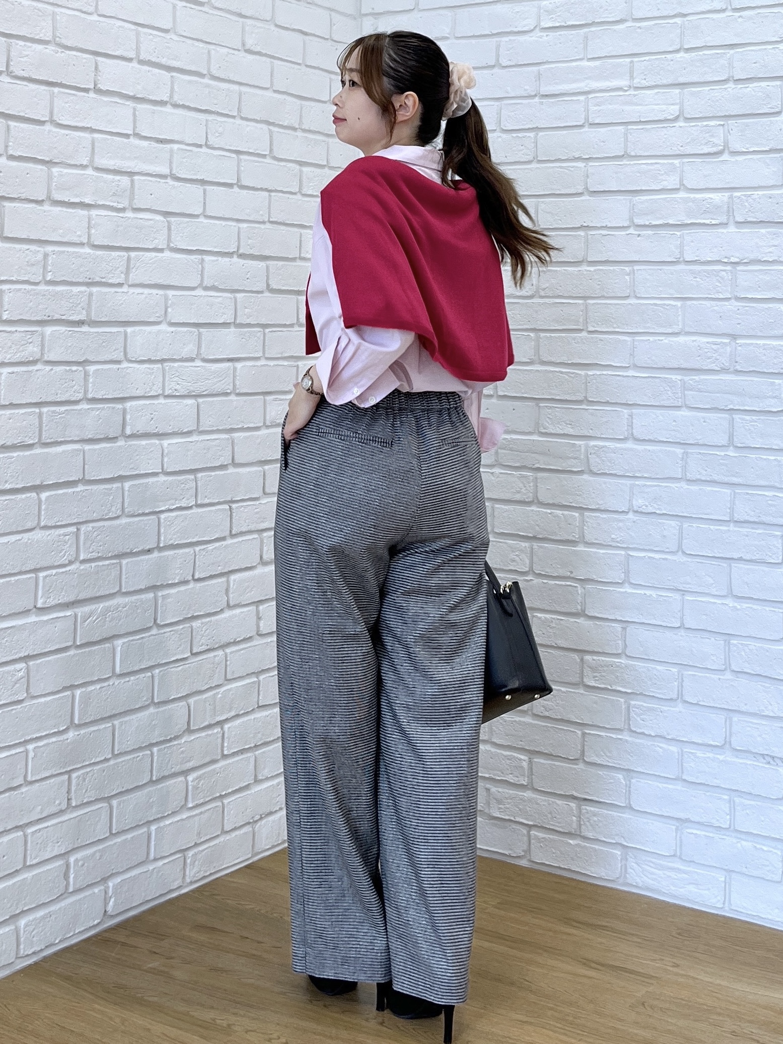 Saekoさんの「UNTITLED｜【6色展開/コットン100】カラーベーシックシャツ」を使ったコーディネート