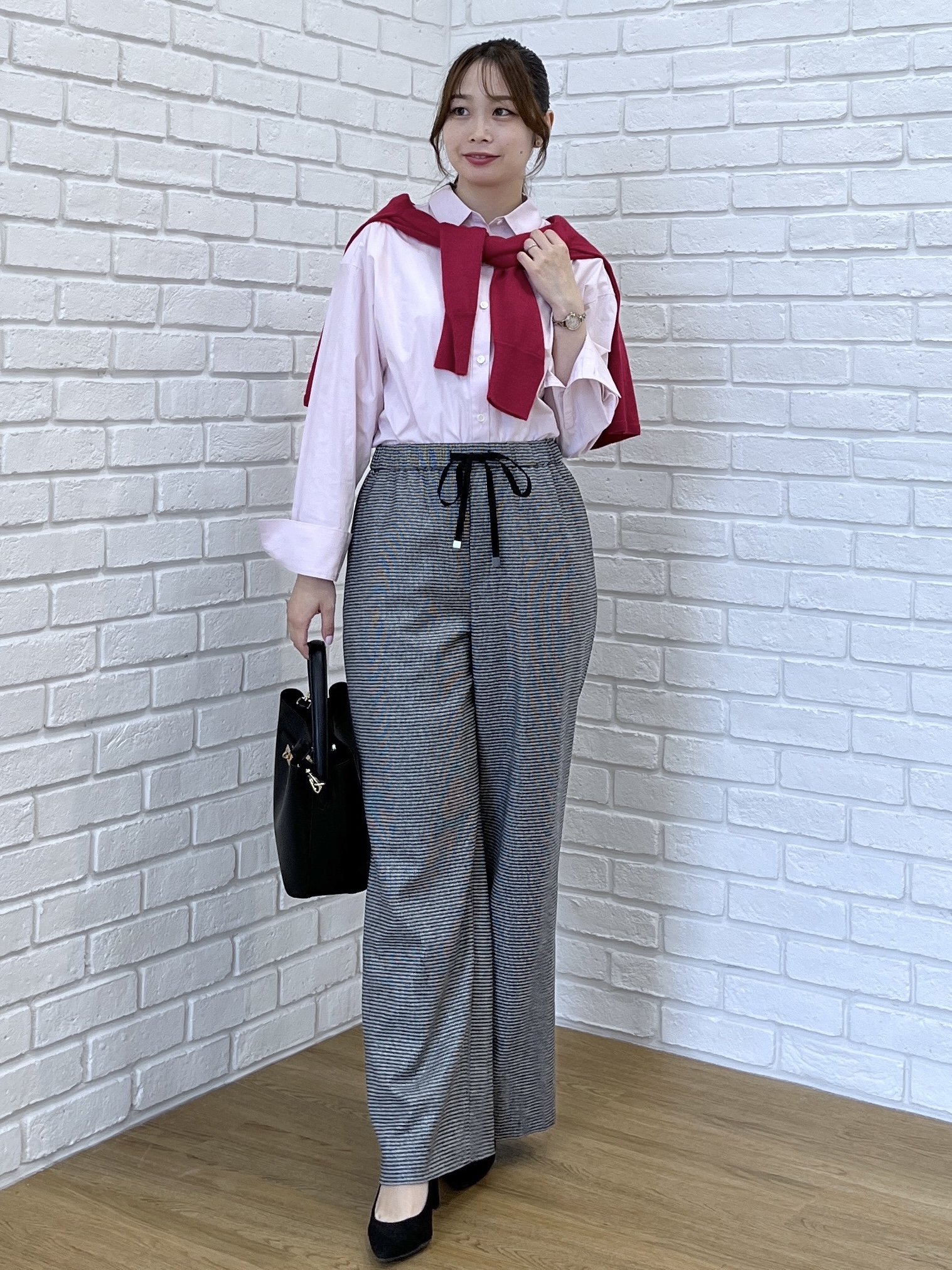 Saekoさんの「UNTITLED｜【6色展開/コットン100】カラーベーシックシャツ」を使ったコーディネート