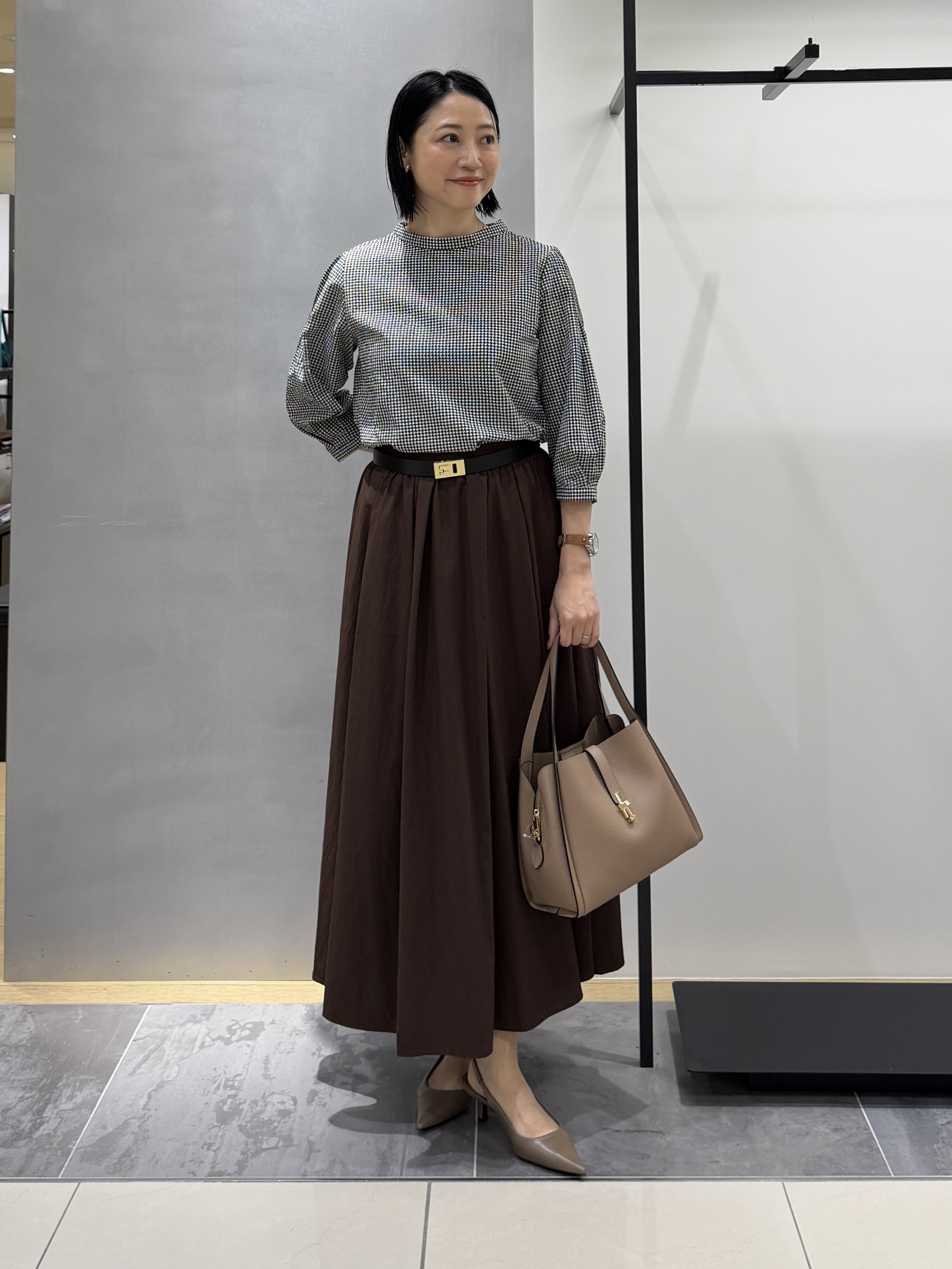 shihoさんの「INDIVI｜【UVケア／吸汗速乾】凹凸素材ミニスタンドトップス」を使ったコーディネート