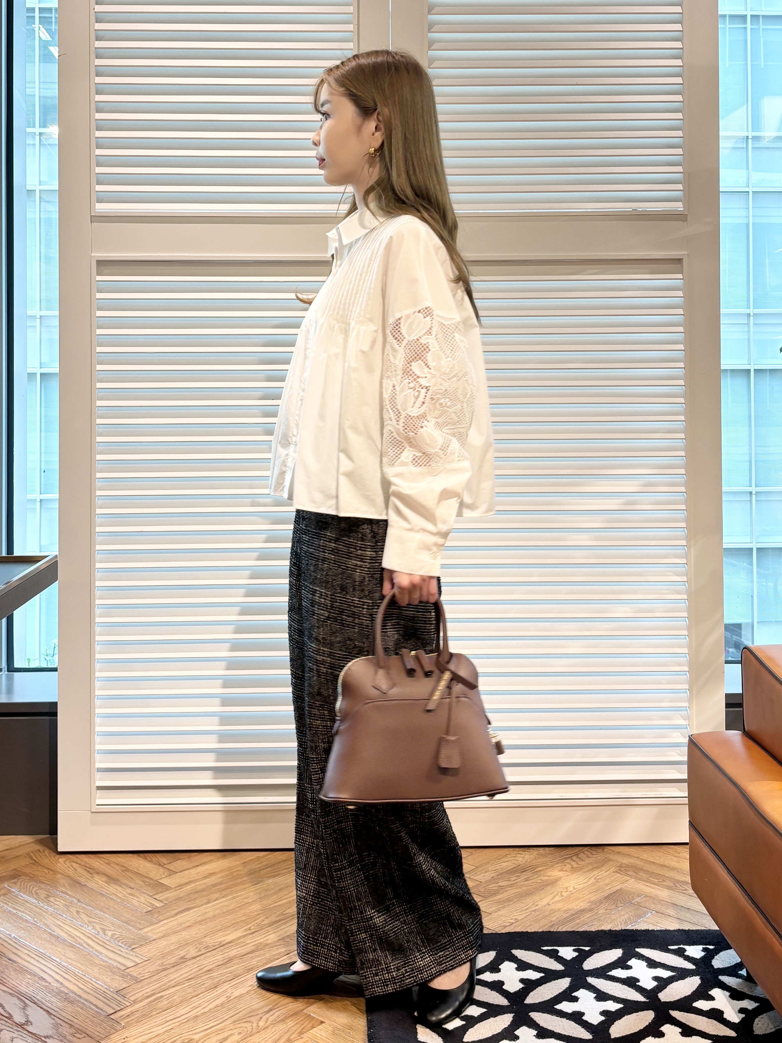清水夏姫さんの「DRESSTERIOR｜【otonaMUSE5月号掲載】アーチフィットレザーパンプス」を使ったコーディネート