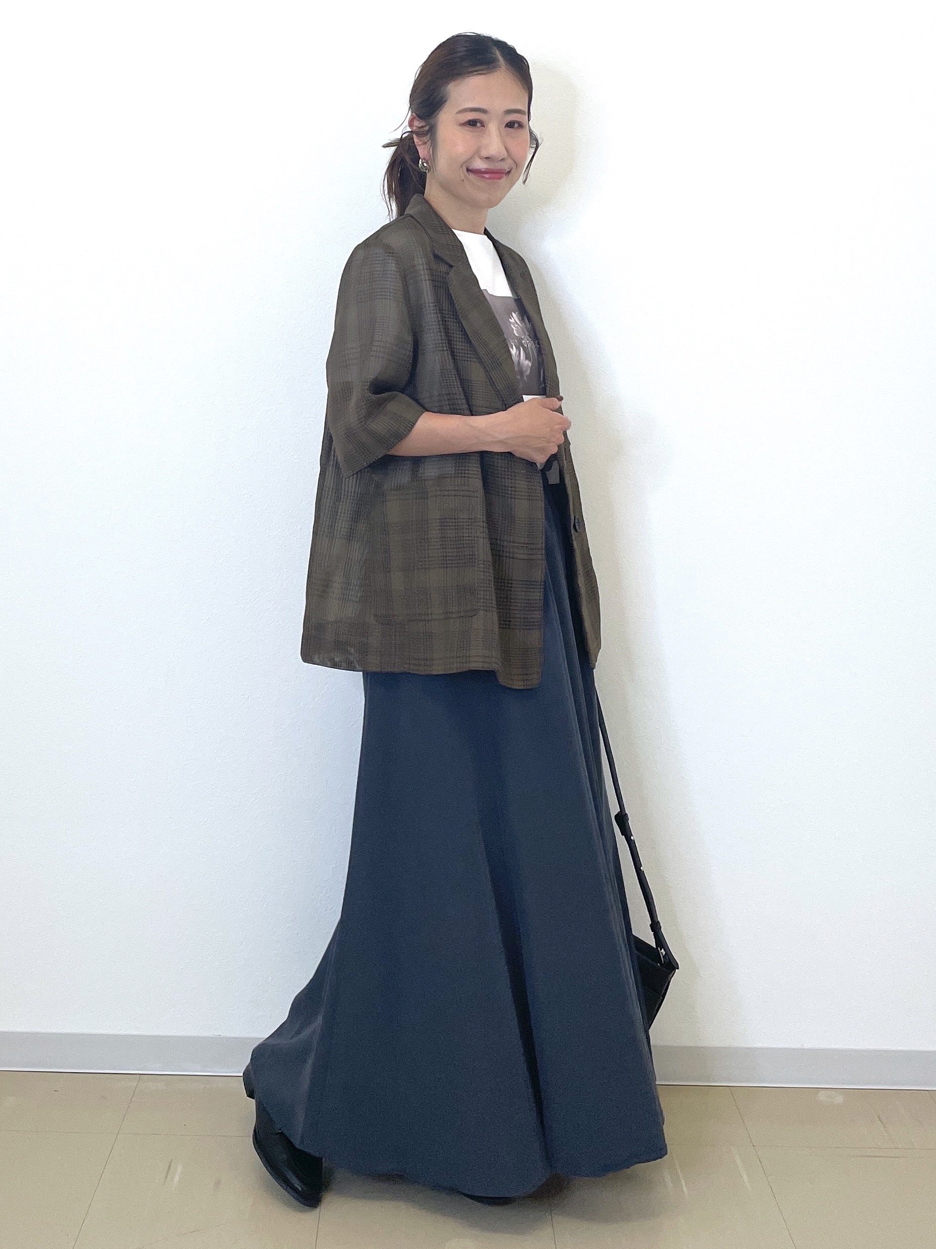Akiさんの「OPAQUE.CLIP｜メッシュテーラードジャケット／チェック柄アソート【洗濯機OK】」を使ったコーディネート