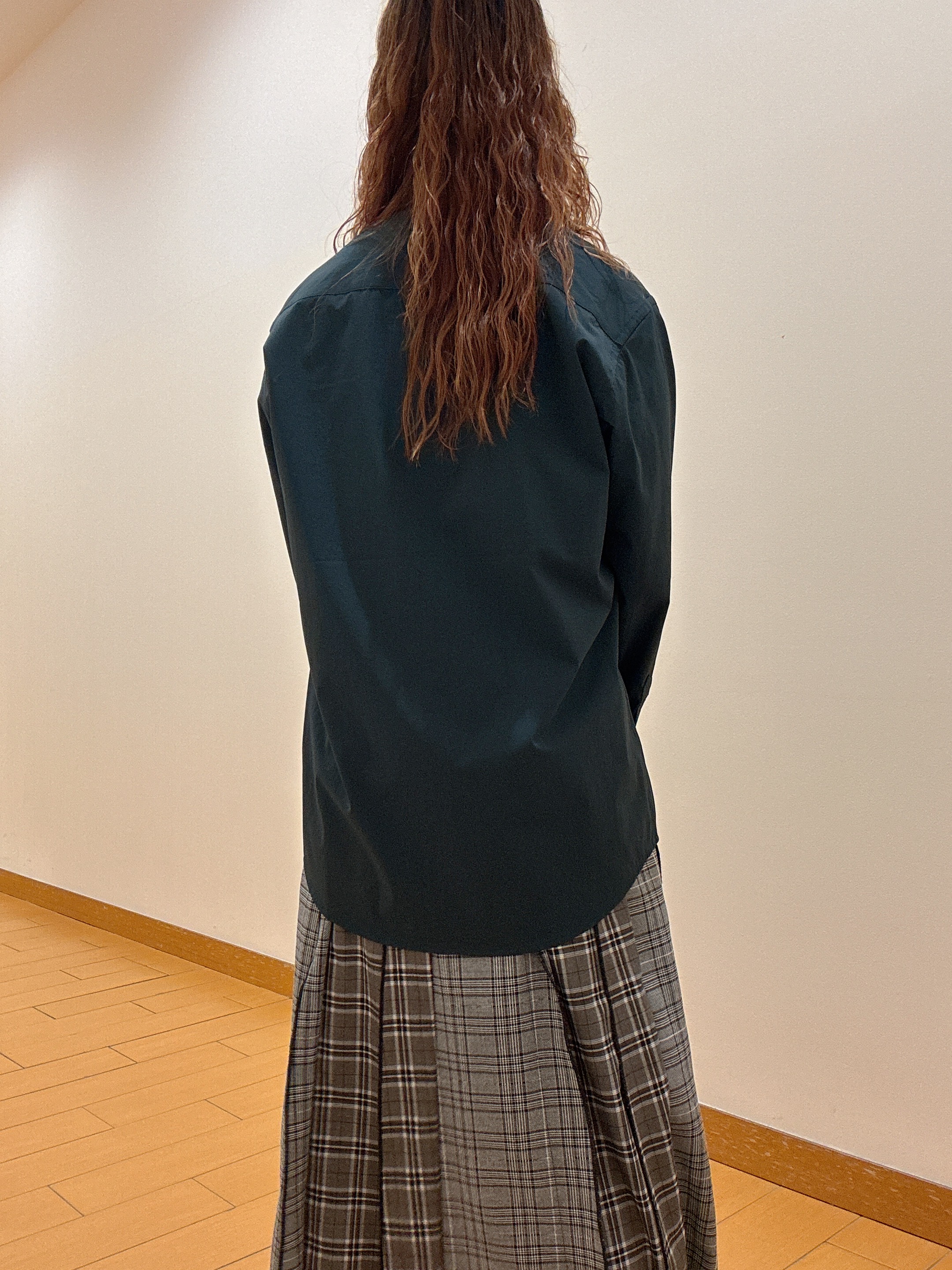 ヒナさんの「TAKEO KIKUCHI｜【BOWLER HAT LABEL】アイスクリアコットン バッククロスピストル 半袖Tシャツ」を使ったコーディネート