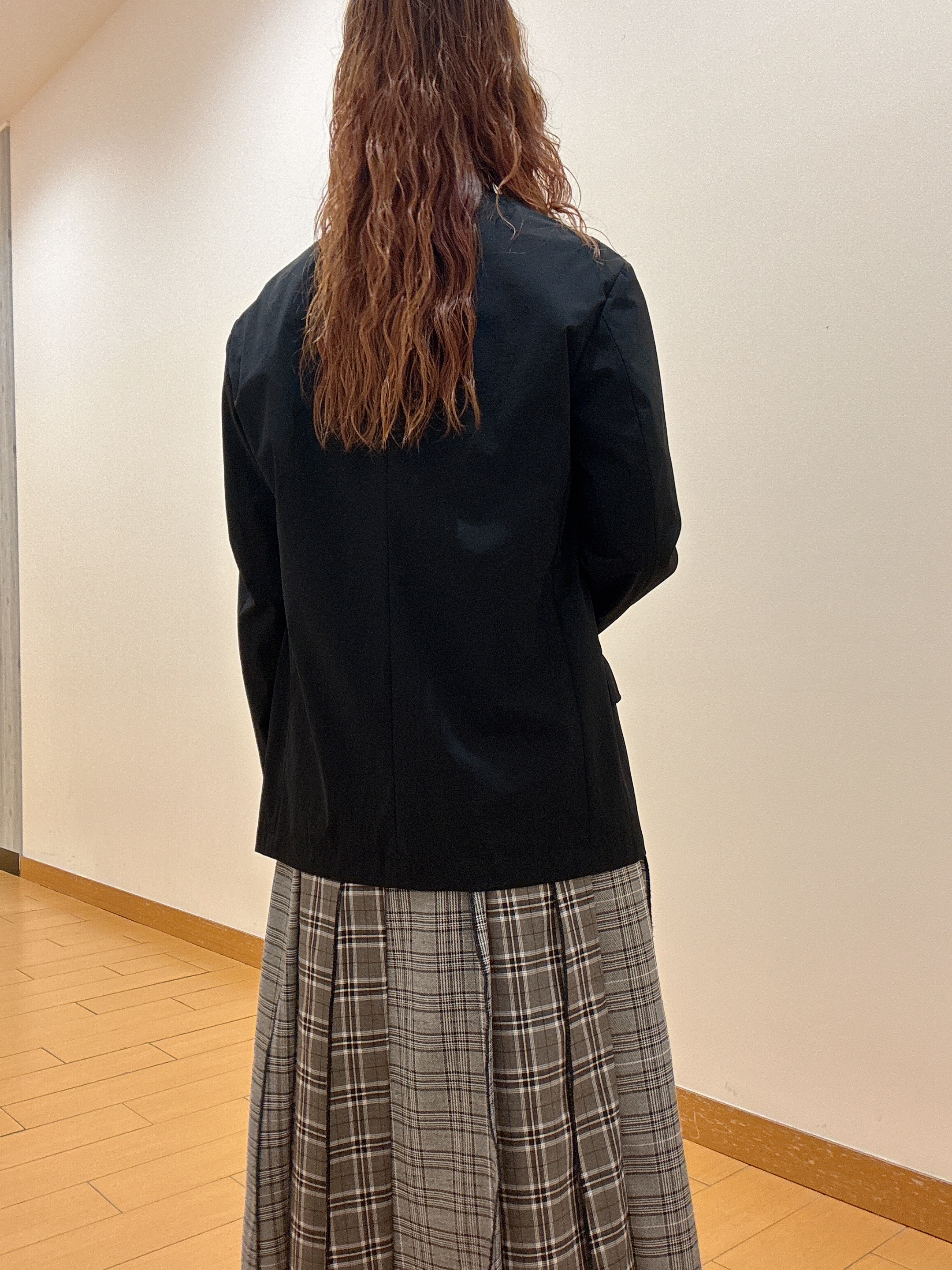 ヒナさんの「TAKEO KIKUCHI｜【BOWLER HAT LABEL】アイスクリアコットン バッククロスピストル 半袖Tシャツ」を使ったコーディネート