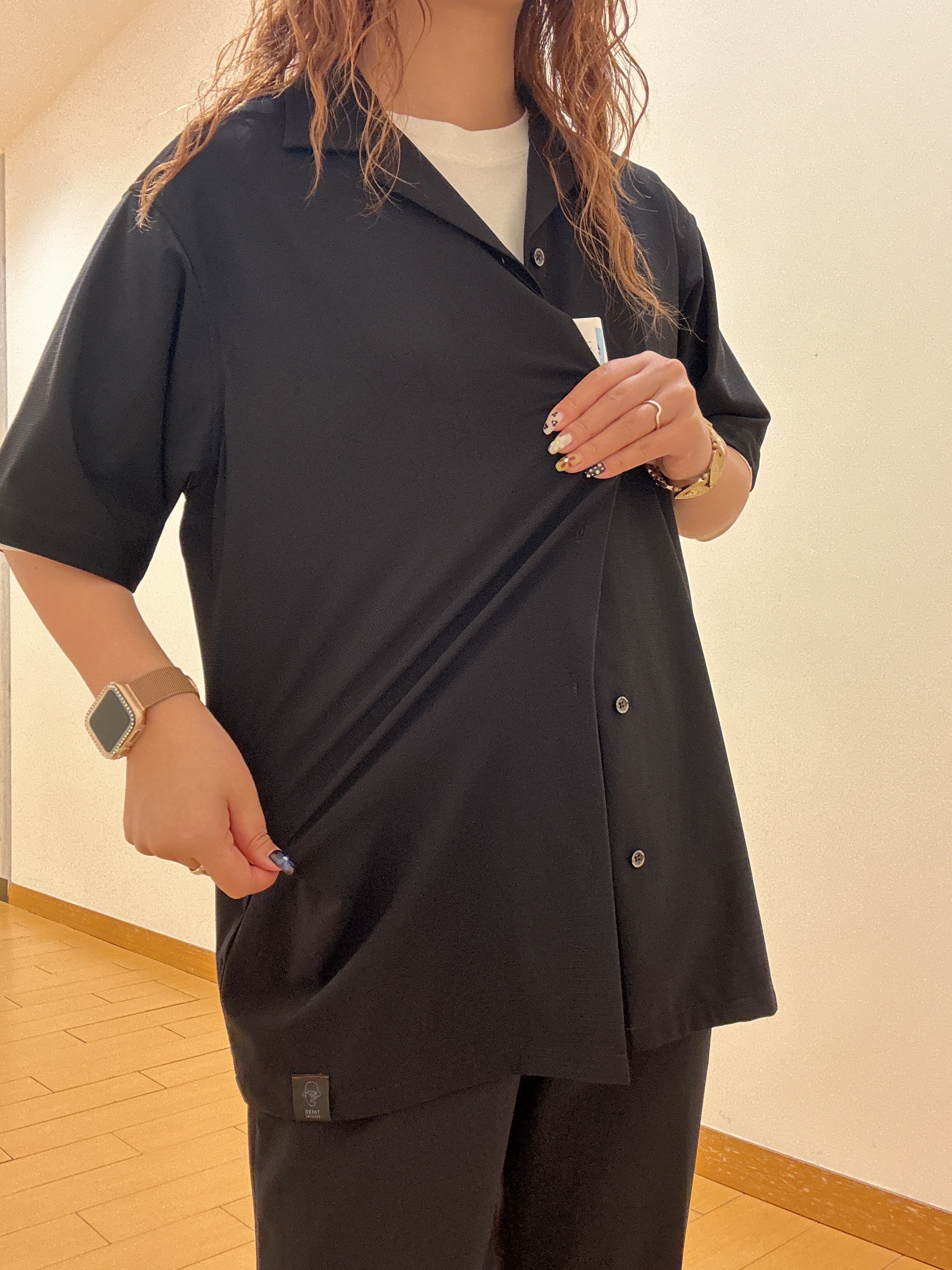 ヒナさんの「TAKEO KIKUCHI｜【BOWLER HAT LABEL】アイスクリアコットン バッククロスピストル 半袖Tシャツ」を使ったコーディネート