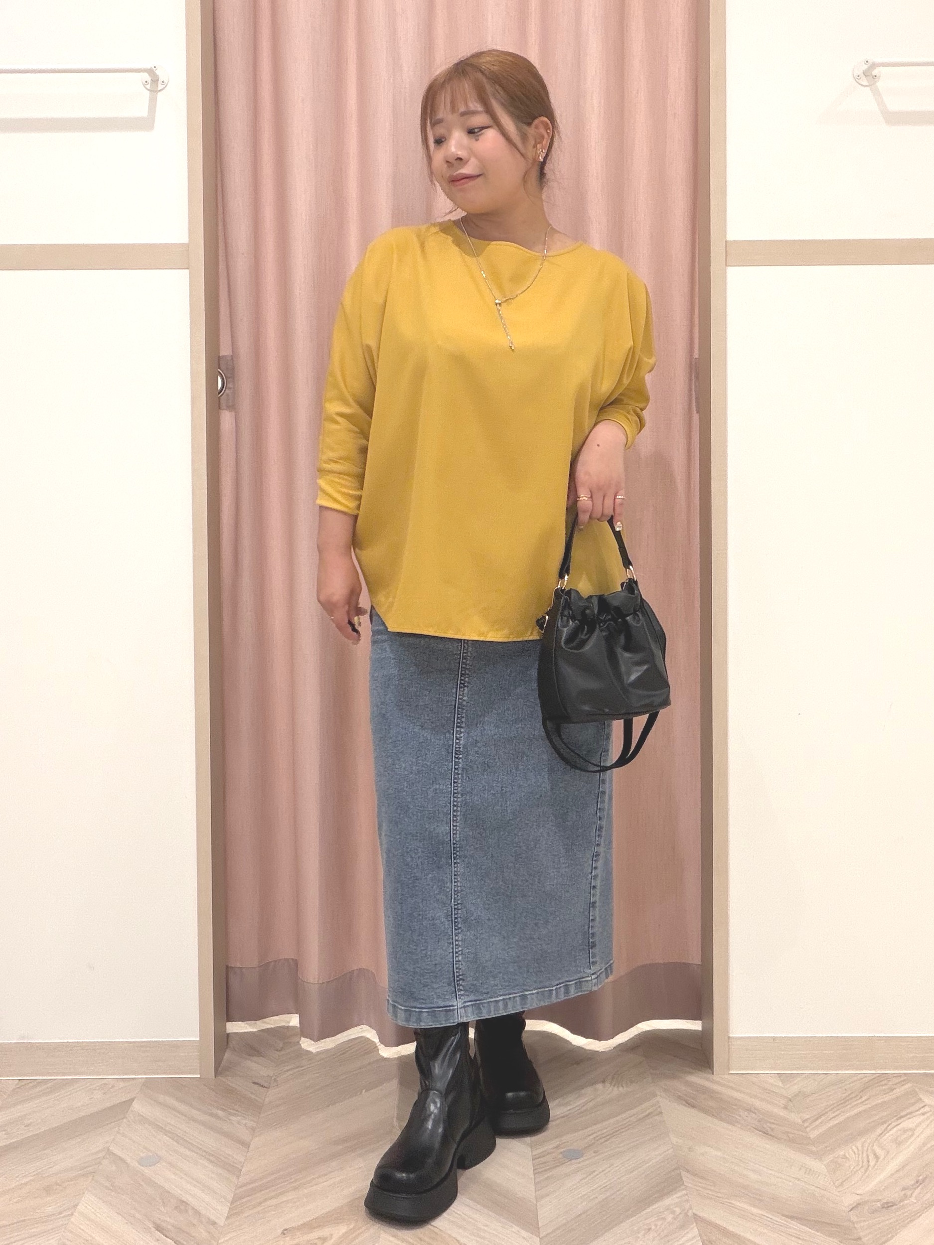 まちゃんなちゃんさんの「SHOO･LA･RUE｜【着丈選べる/洗濯後しわになりにくい】インせず着られる ドルマンブラウス」を使ったコーディネート