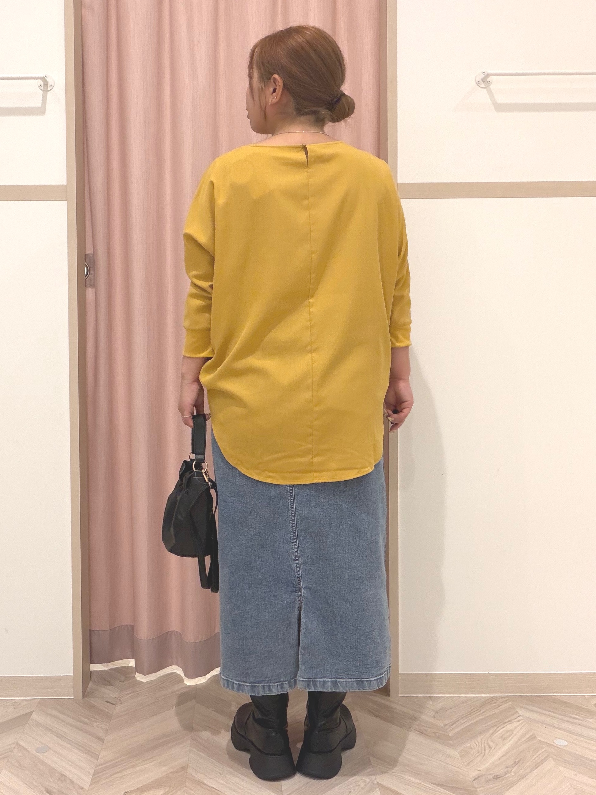 まちゃんなちゃんさんの「SHOO･LA･RUE｜【着丈選べる/洗濯後しわになりにくい】インせず着られる ドルマンブラウス」を使ったコーディネート