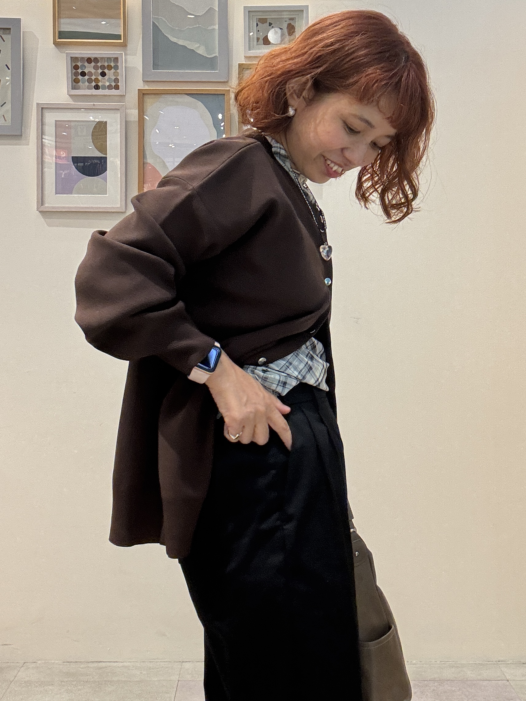 たけぴさんの「SHOO･LA･RUE｜【セットアップ可/洗濯機可】軽やかに羽織れる スポンディッシュ ニットカーディガン」を使ったコーディネート
