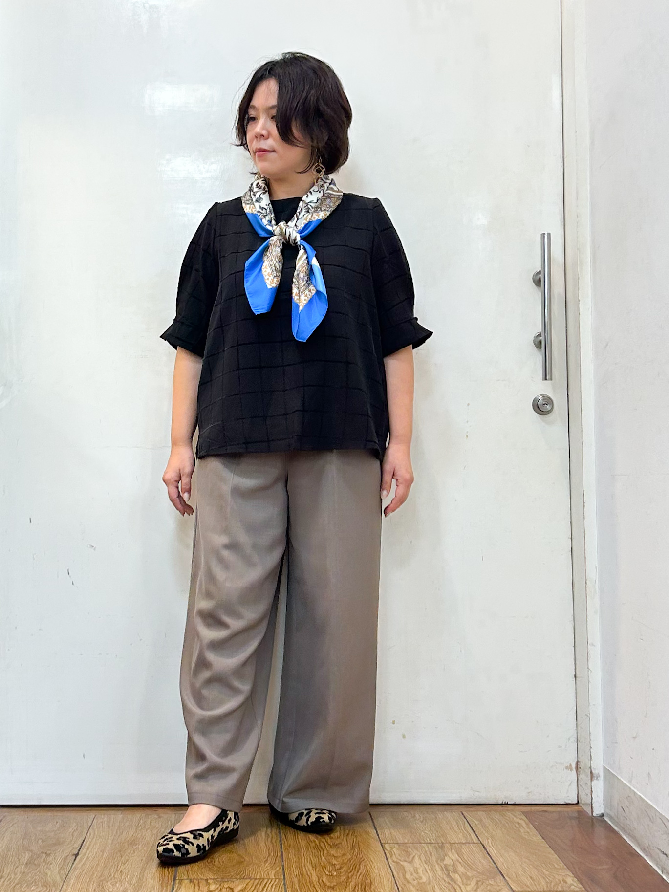 haruさんの「SHOO･LA･RUE｜【セットアップ可/S-LL】1枚で秋気分 モールチェックタックスリーブ ブラウス」を使ったコーディネート