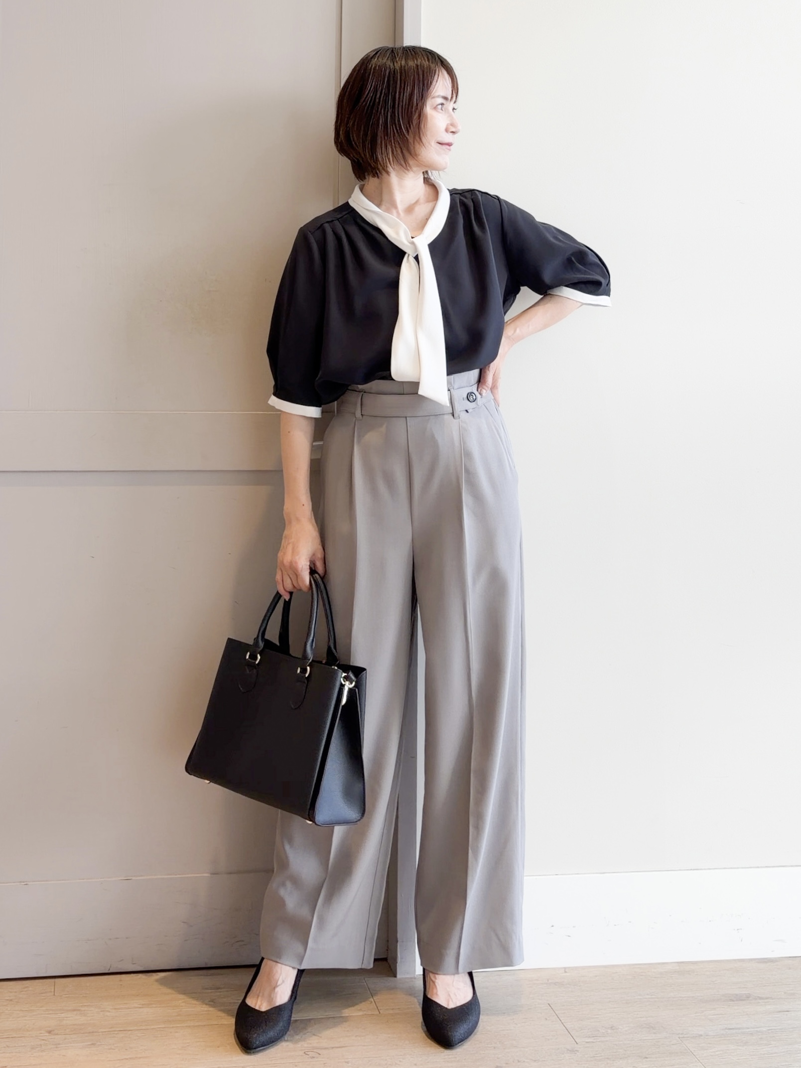 yamakoさんの「grove｜【洗濯機OK/シワになりにくい】1枚で華やぐ配色ボウタイブラウス」を使ったコーディネート