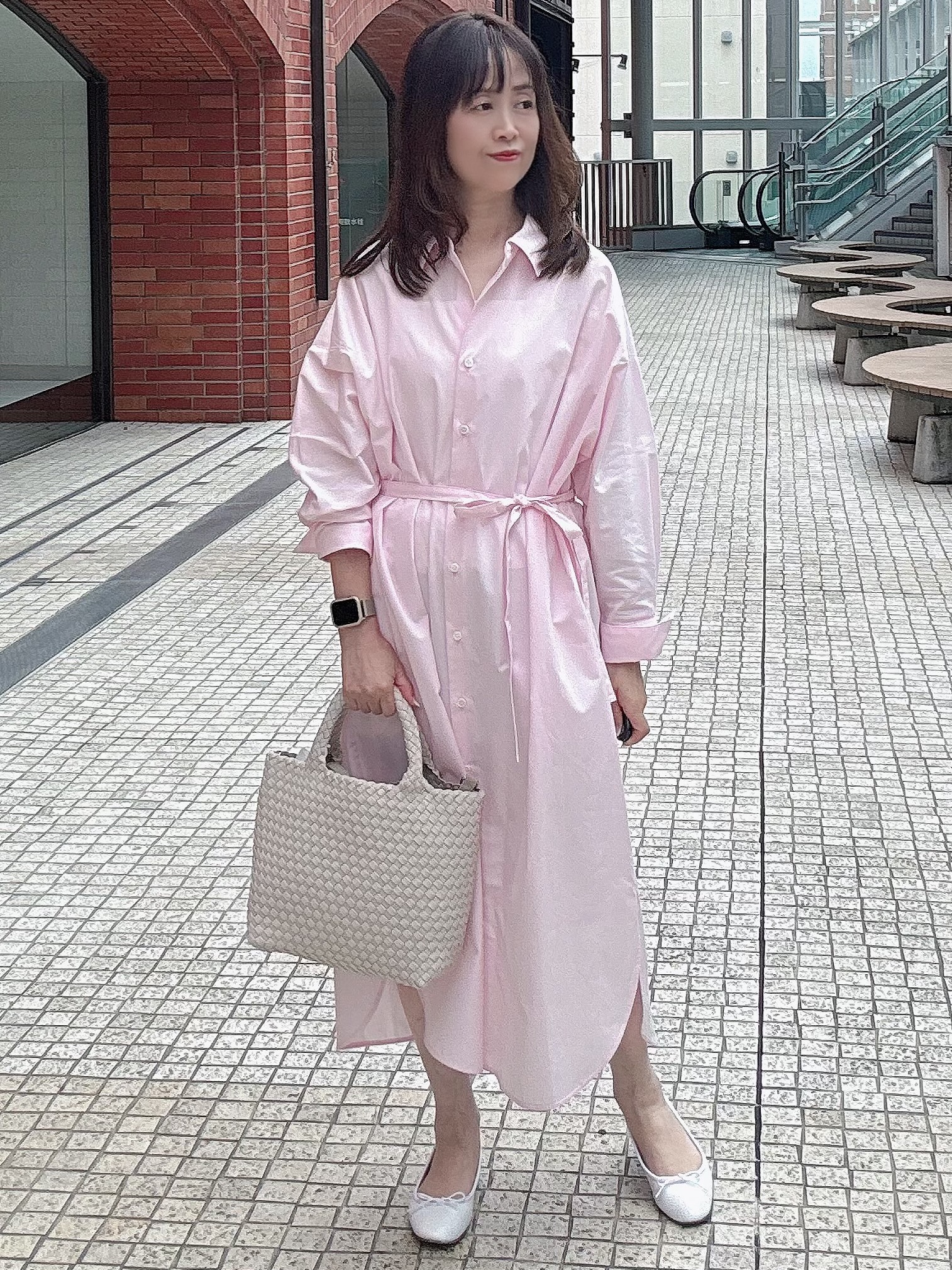 makiさんの「UNTITLED｜ロングシャツワンピース」を使ったコーディネート