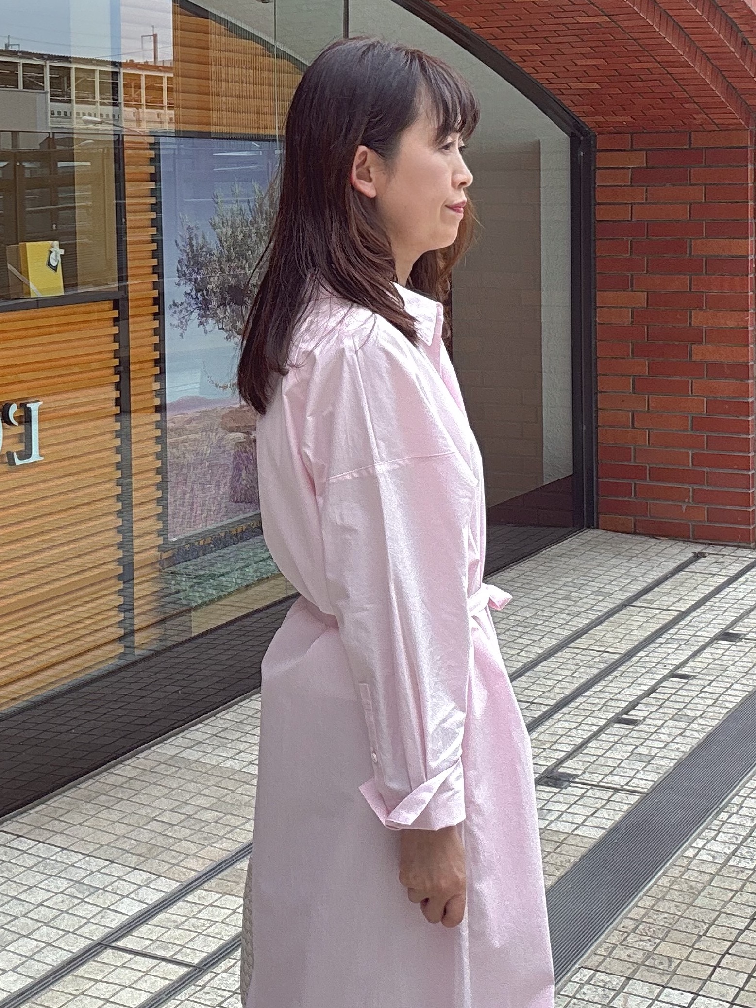 makiさんの「UNTITLED｜ロングシャツワンピース」を使ったコーディネート