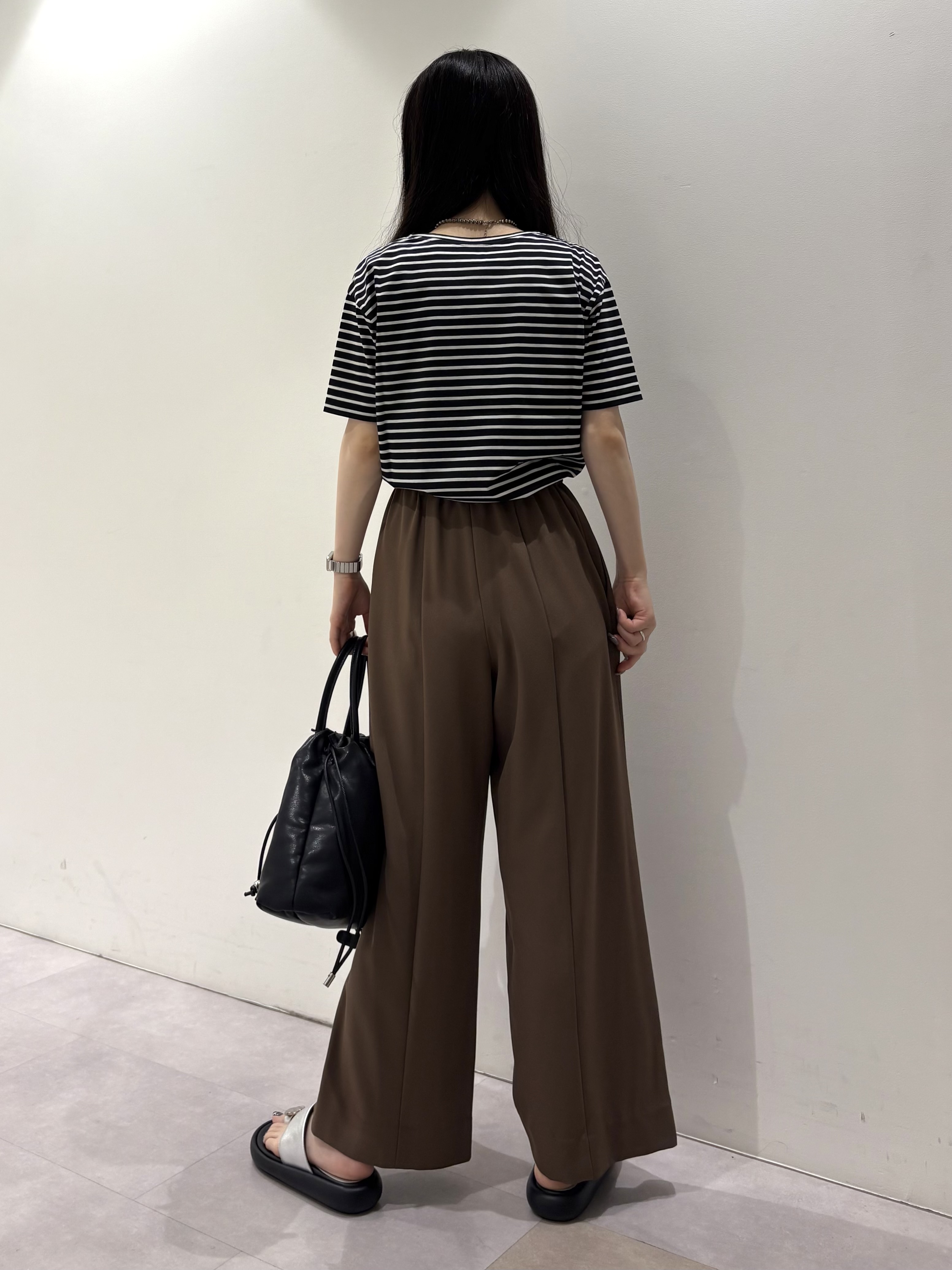 KEIKOさんの「INDIVI｜【ゆったり／着映え】ボーダーリラクシーTシャツ」を使ったコーディネート