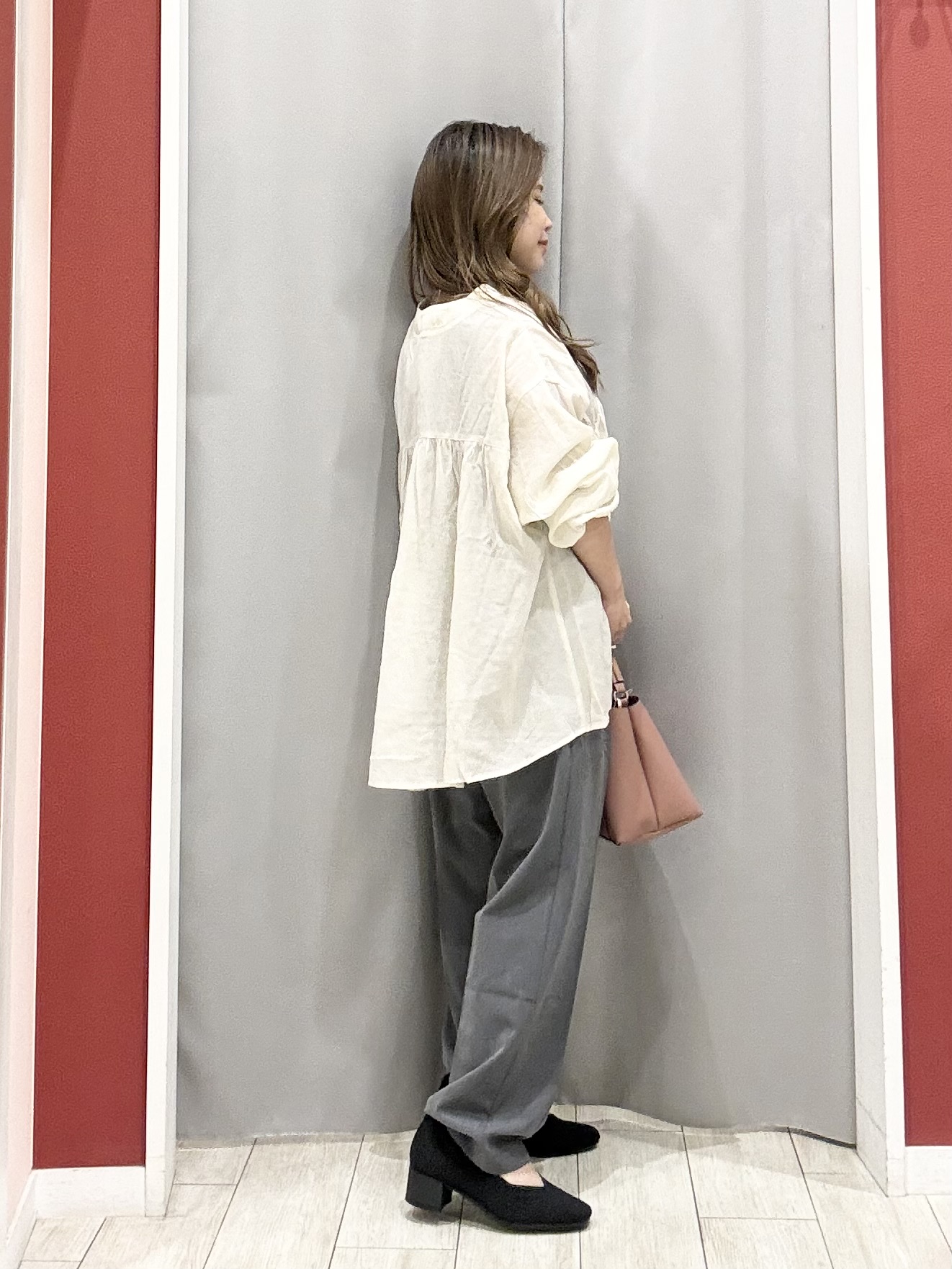 shioさんの「SHOO･LA･RUE｜【S-LL/洗濯機可】着痩せシルエット シャーリングシャツカーディガン」を使ったコーディネート