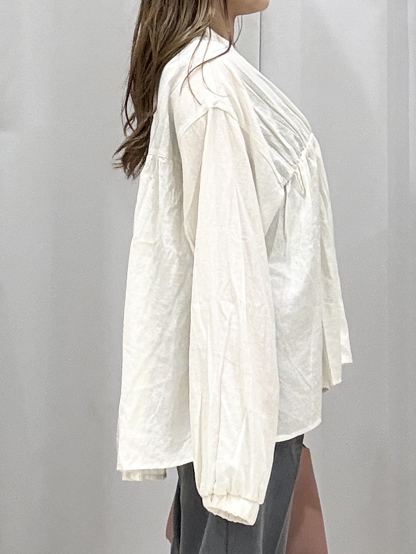 shioさんの「SHOO･LA･RUE｜【S-LL/洗濯機可】着痩せシルエット シャーリングシャツカーディガン」を使ったコーディネート