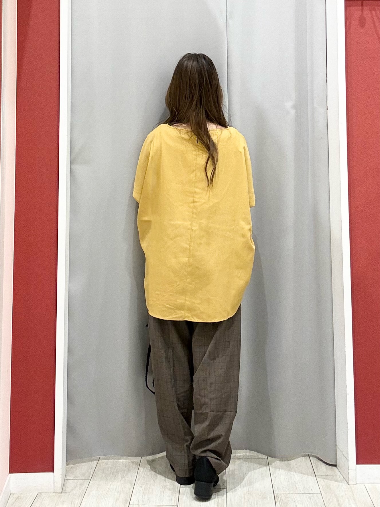 shioさんの「SHOO･LA･RUE｜【着丈選べる/洗濯後しわになりにくい】インせず着られる ドルマンブラウス」を使ったコーディネート