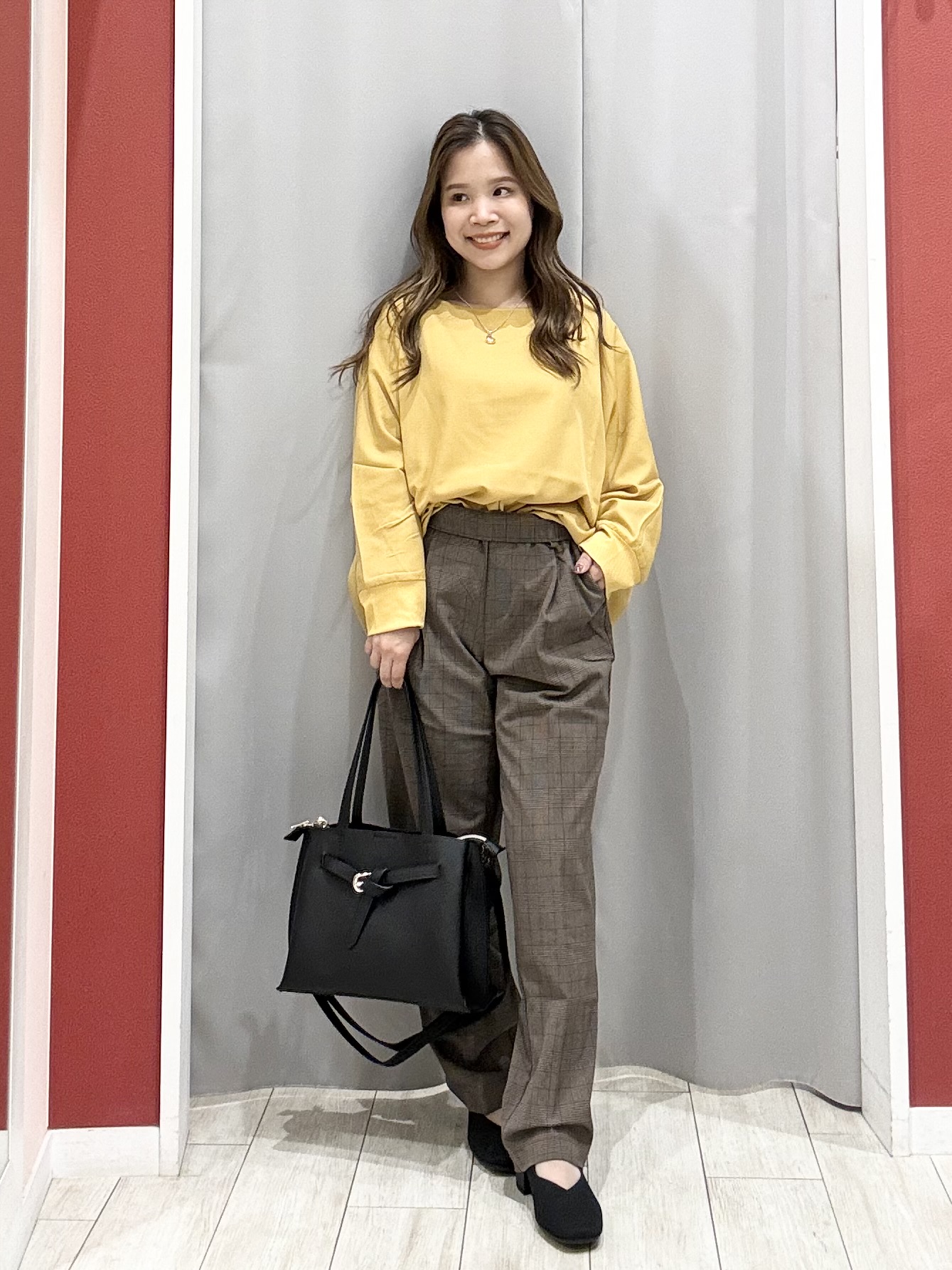 shioさんの「SHOO･LA･RUE｜【着丈選べる/洗濯後しわになりにくい】インせず着られる ドルマンブラウス」を使ったコーディネート