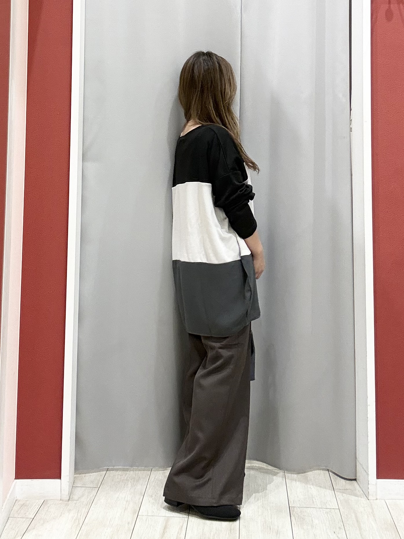 shioさんの「SHOO･LA･RUE｜【S-LL/洗濯機可】三段切り替え 長袖トップス」を使ったコーディネート