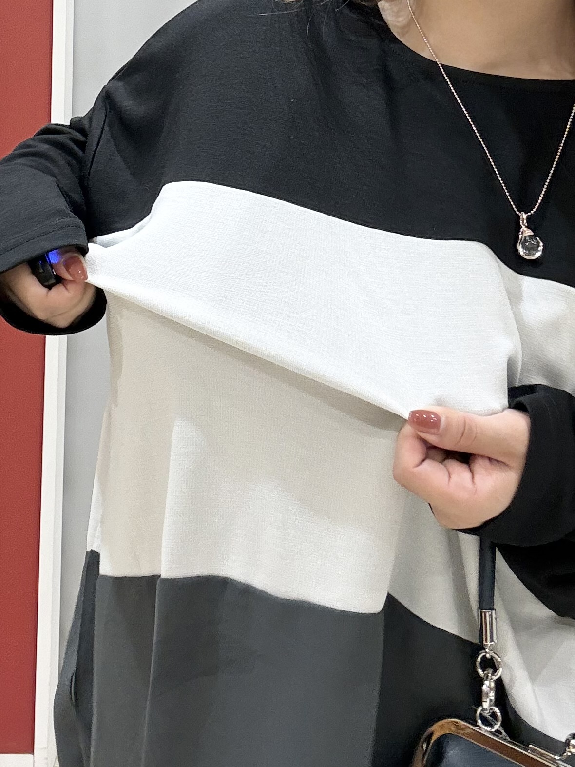 shioさんの「SHOO･LA･RUE｜【S-LL/洗濯機可】三段切り替え 長袖トップス」を使ったコーディネート