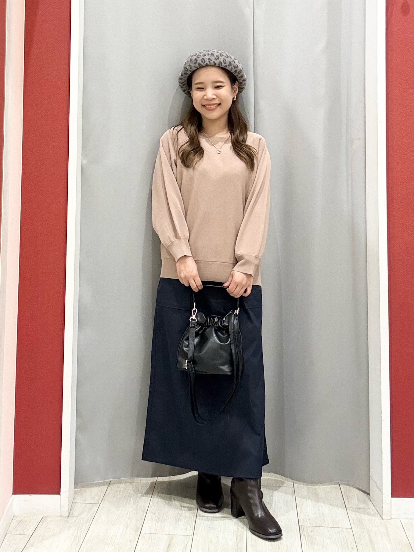 shioさんの「SHOO･LA･RUE｜【洗濯機可】軽やかさらタッチ インせず着られる すっきり見えドルマンニット」を使ったコーディネート