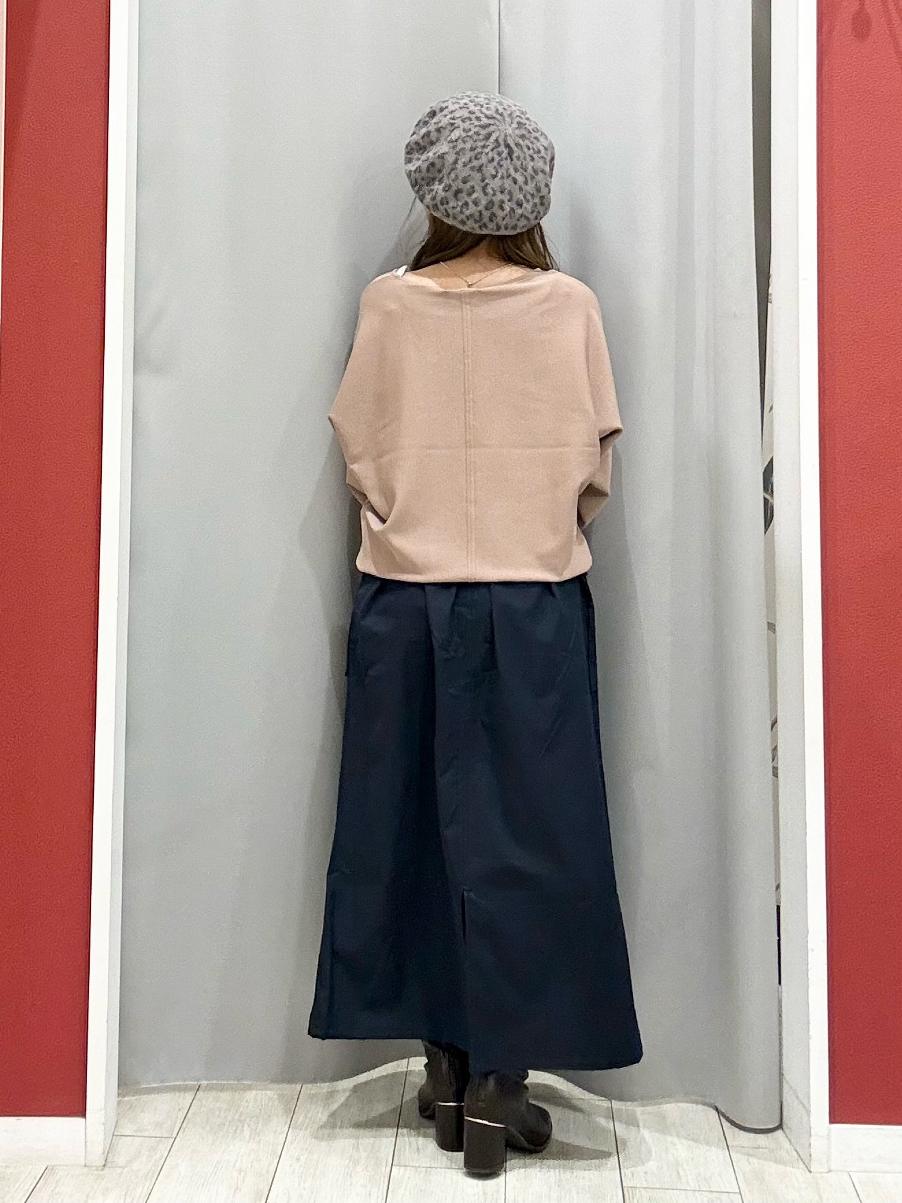 shioさんの「SHOO･LA･RUE｜【洗濯機可】軽やかさらタッチ インせず着られる すっきり見えドルマンニット」を使ったコーディネート