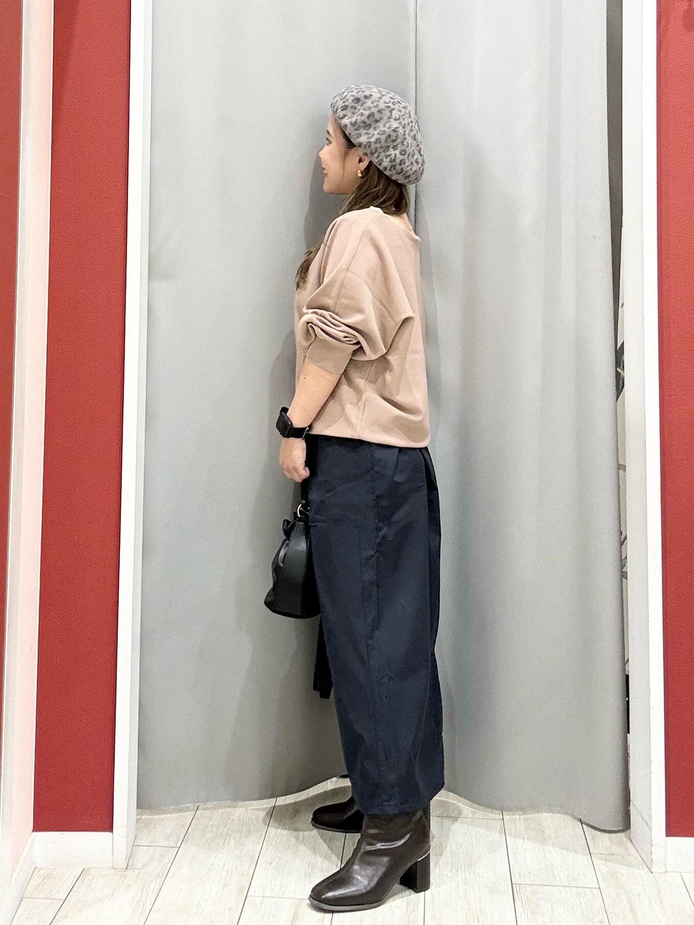 shioさんの「SHOO･LA･RUE｜【洗濯機可】軽やかさらタッチ インせず着られる すっきり見えドルマンニット」を使ったコーディネート