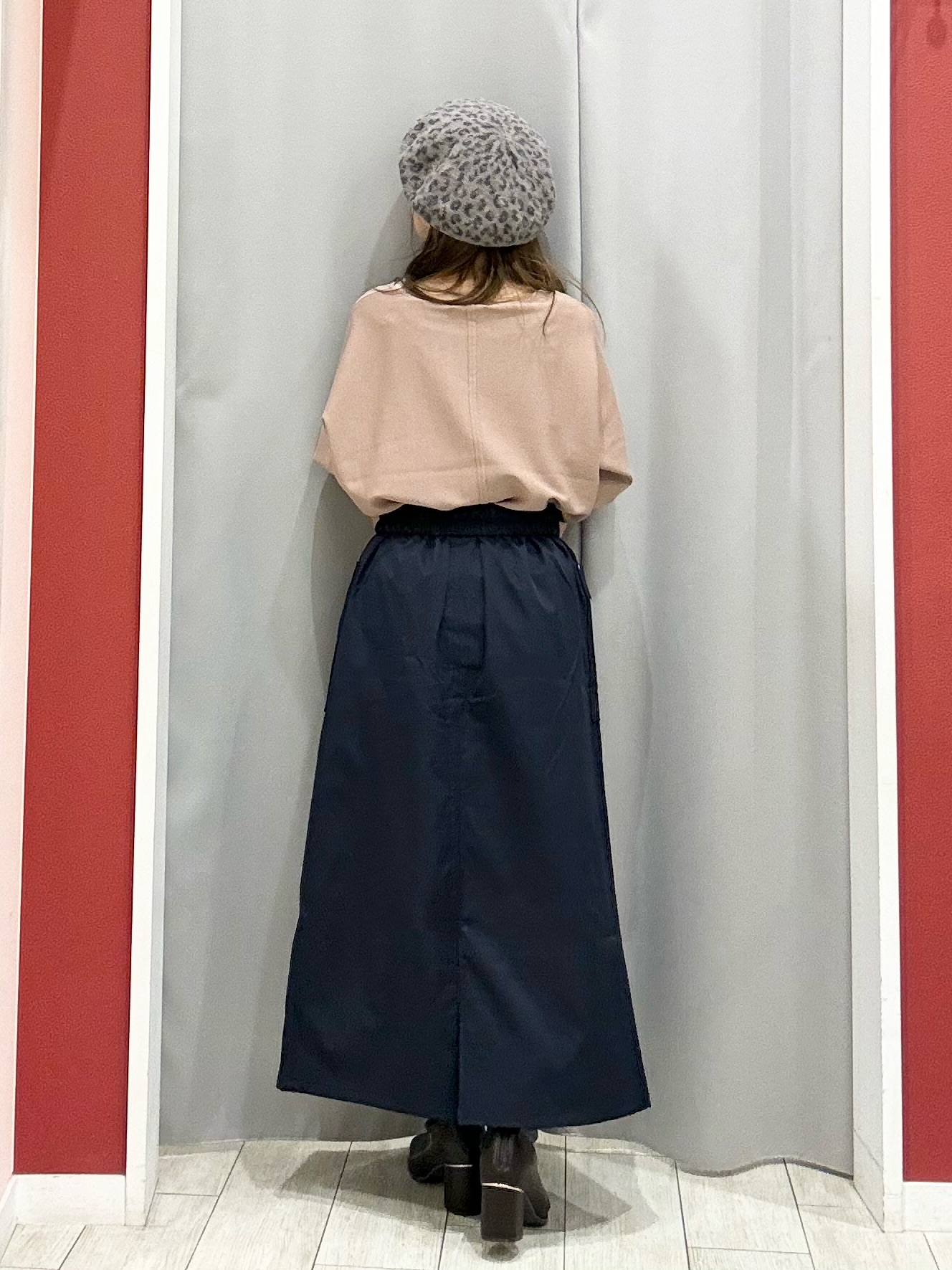 shioさんの「SHOO･LA･RUE｜【洗濯機可】軽やかさらタッチ インせず着られる すっきり見えドルマンニット」を使ったコーディネート