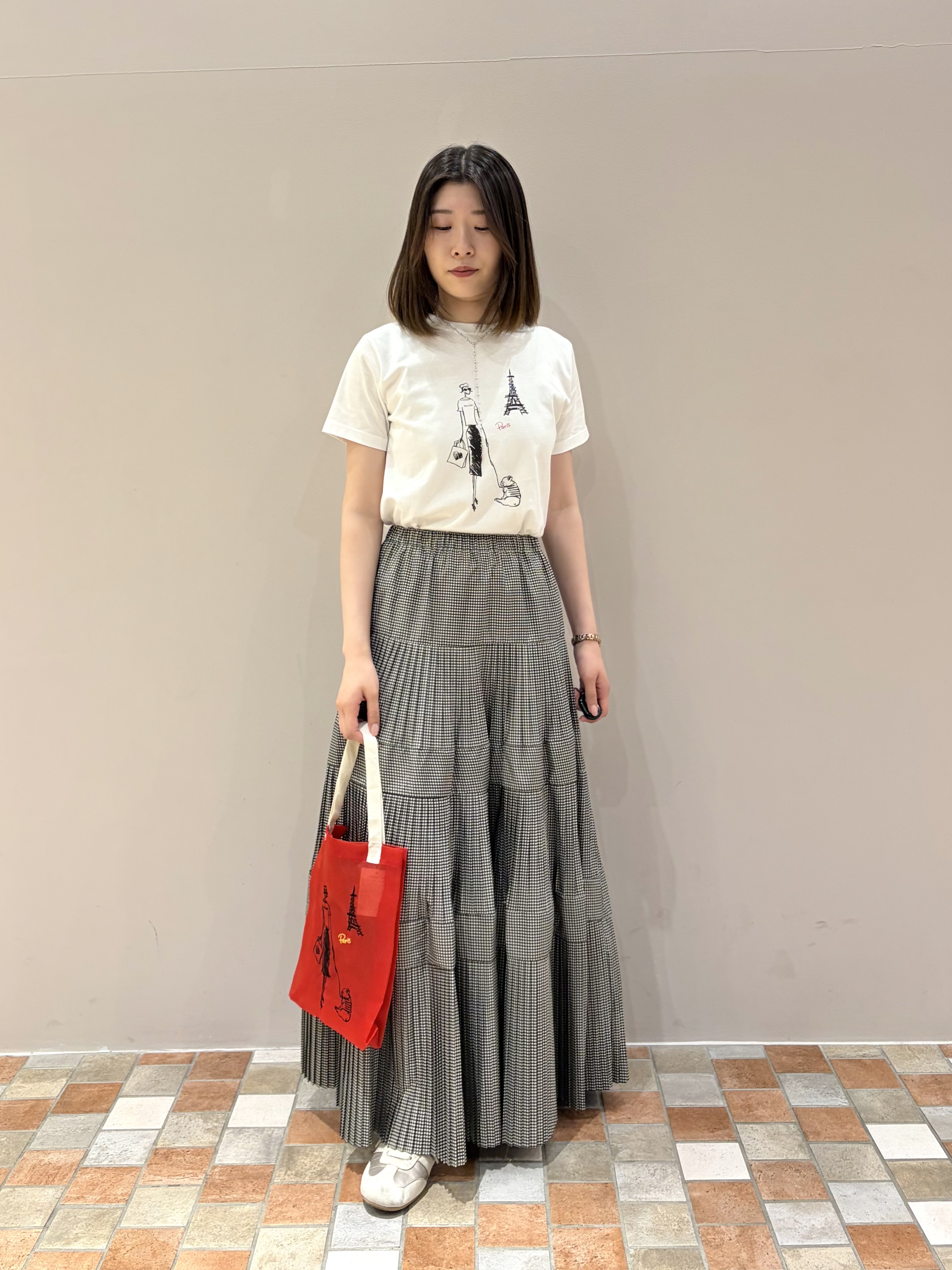 amiさんの「INDIVI｜ラインロングネックレス」を使ったコーディネート
