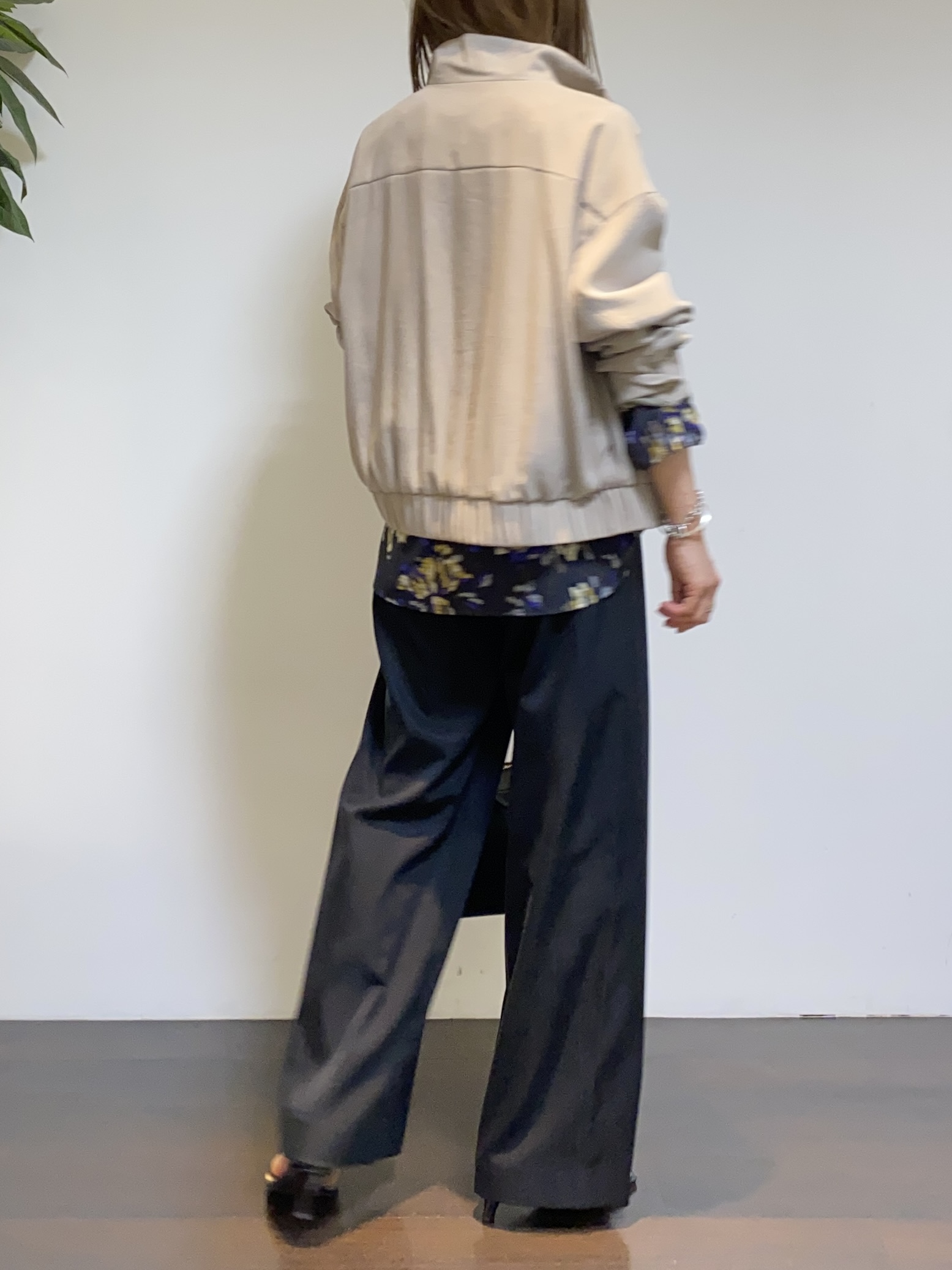 tomoさんの「UNTITLED｜【セットアップ可/秋ジャケット】スエードライクブルゾン」を使ったコーディネート